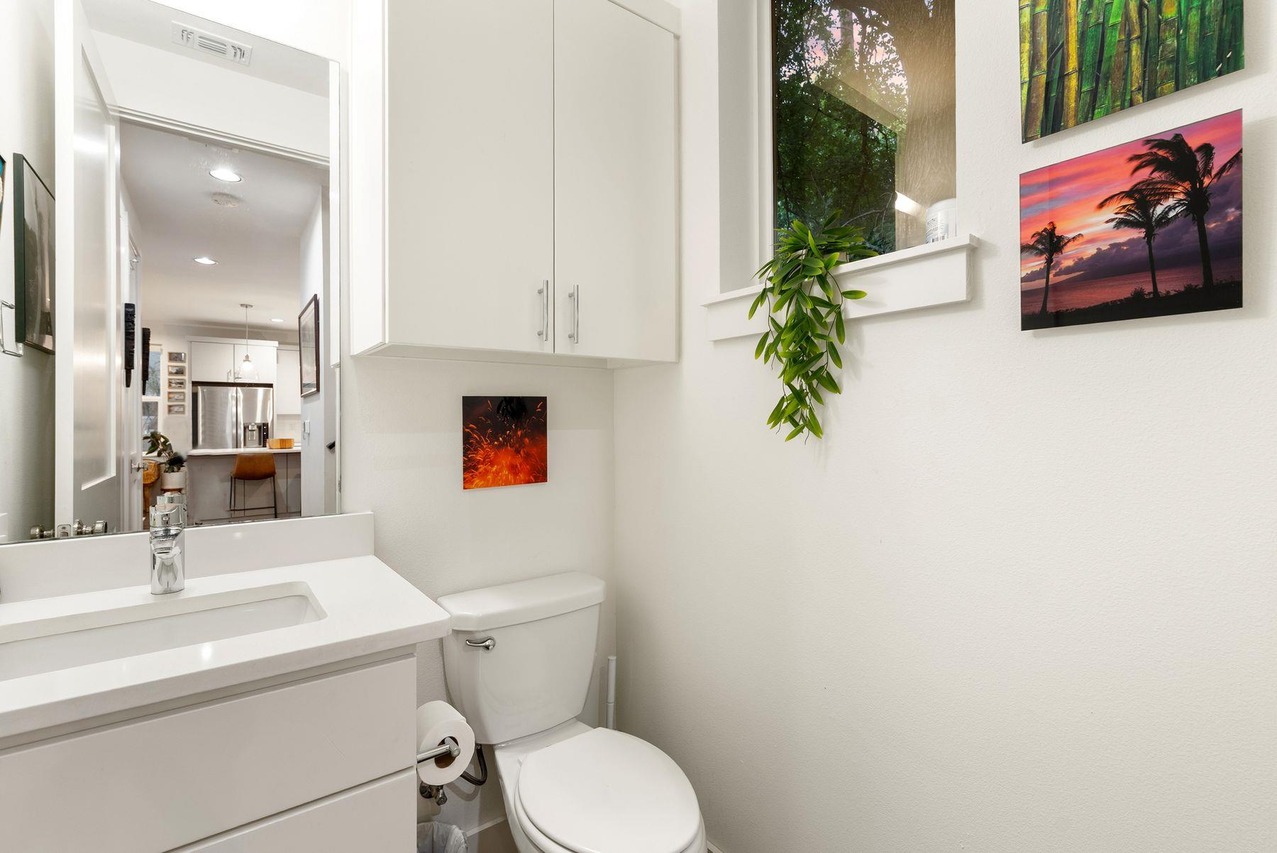 1709 Perez St # 2, Austin, TX 78721