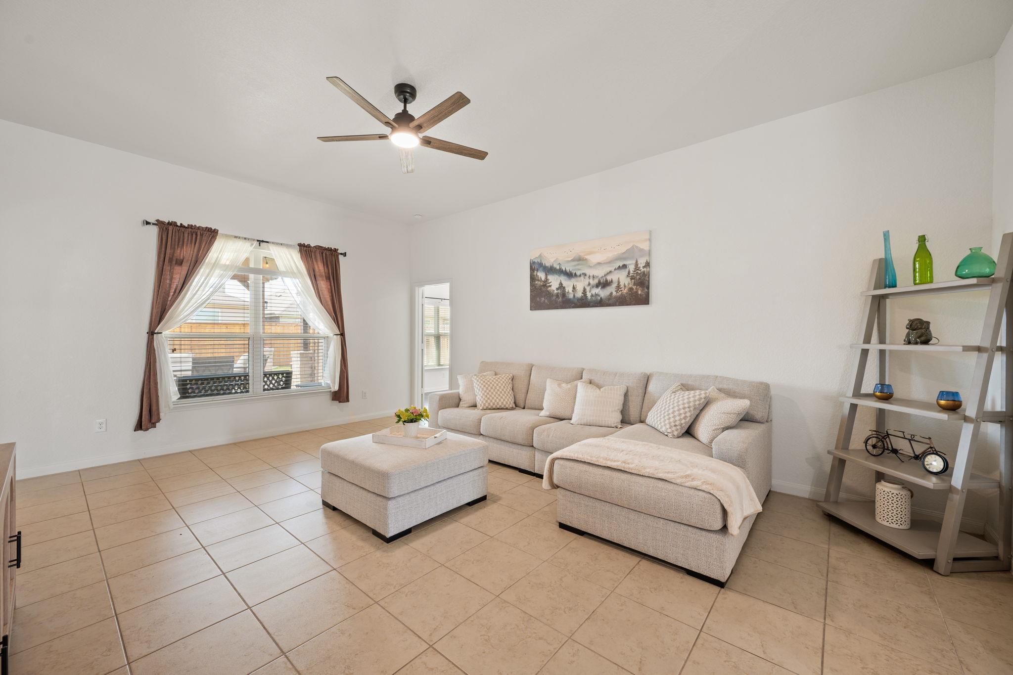 19625 James Manor St, Manor, TX 78653