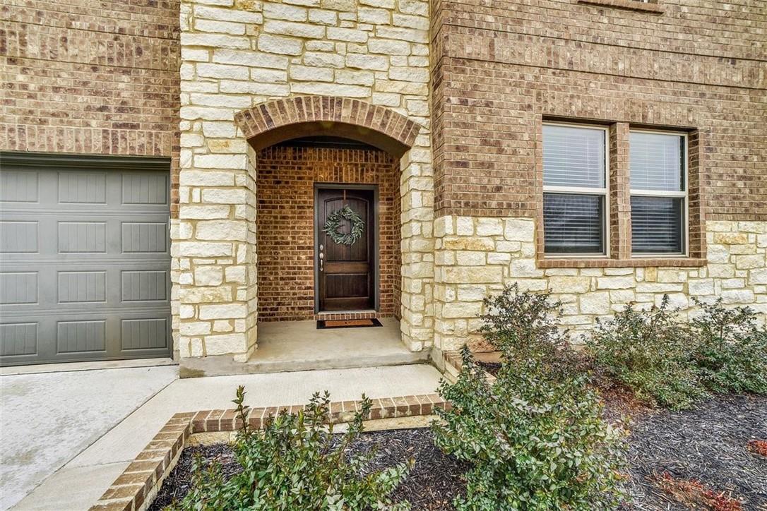 200 Magna Ln, Liberty Hill, TX 78642