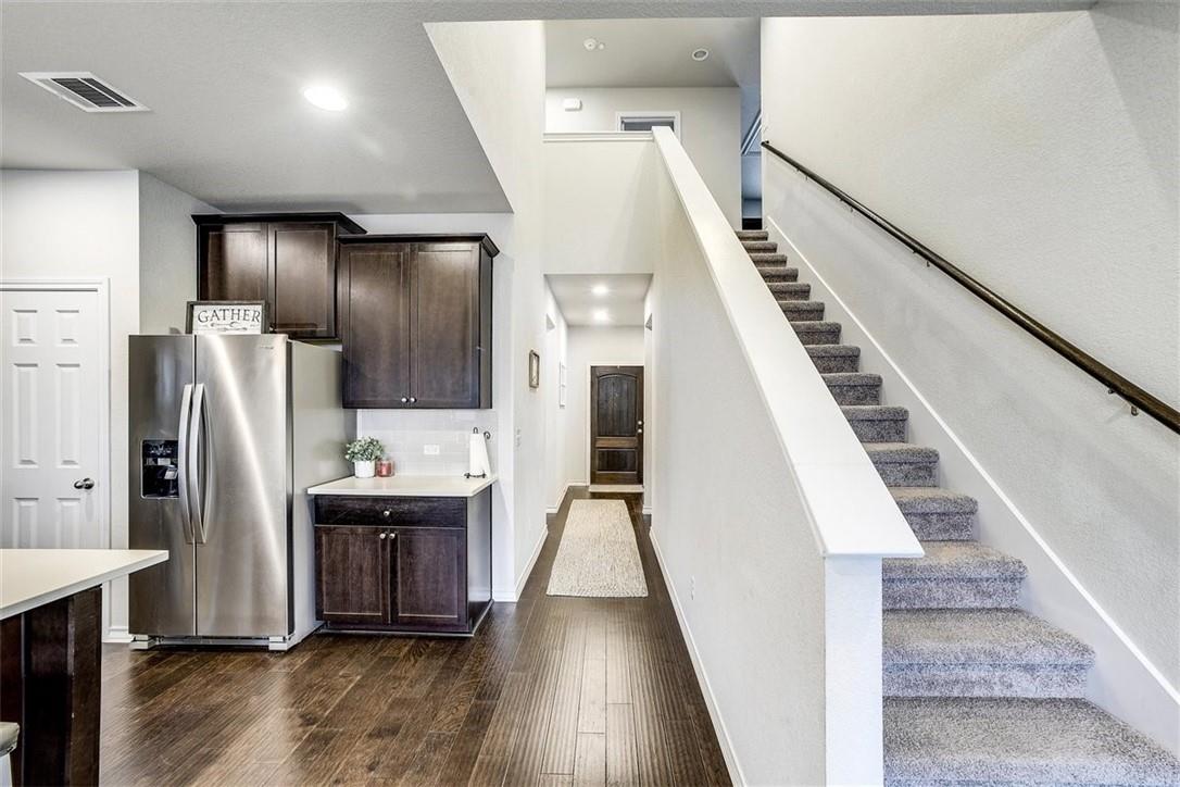 200 Magna Ln, Liberty Hill, TX 78642