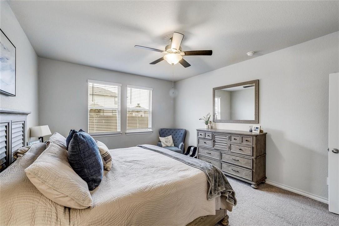 200 Magna Ln, Liberty Hill, TX 78642