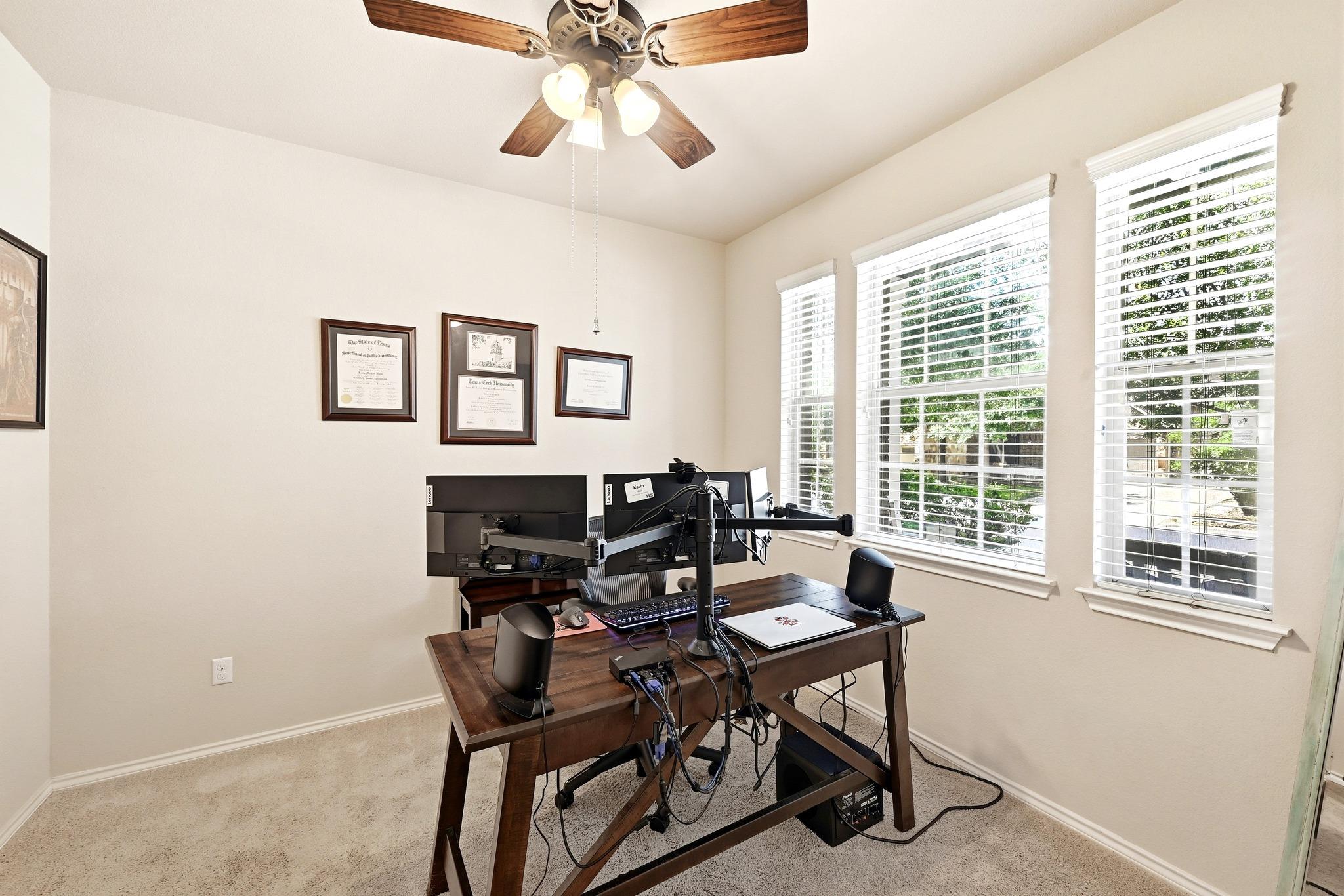 9705 Sydney Marilyn Ln, Austin, TX 78748