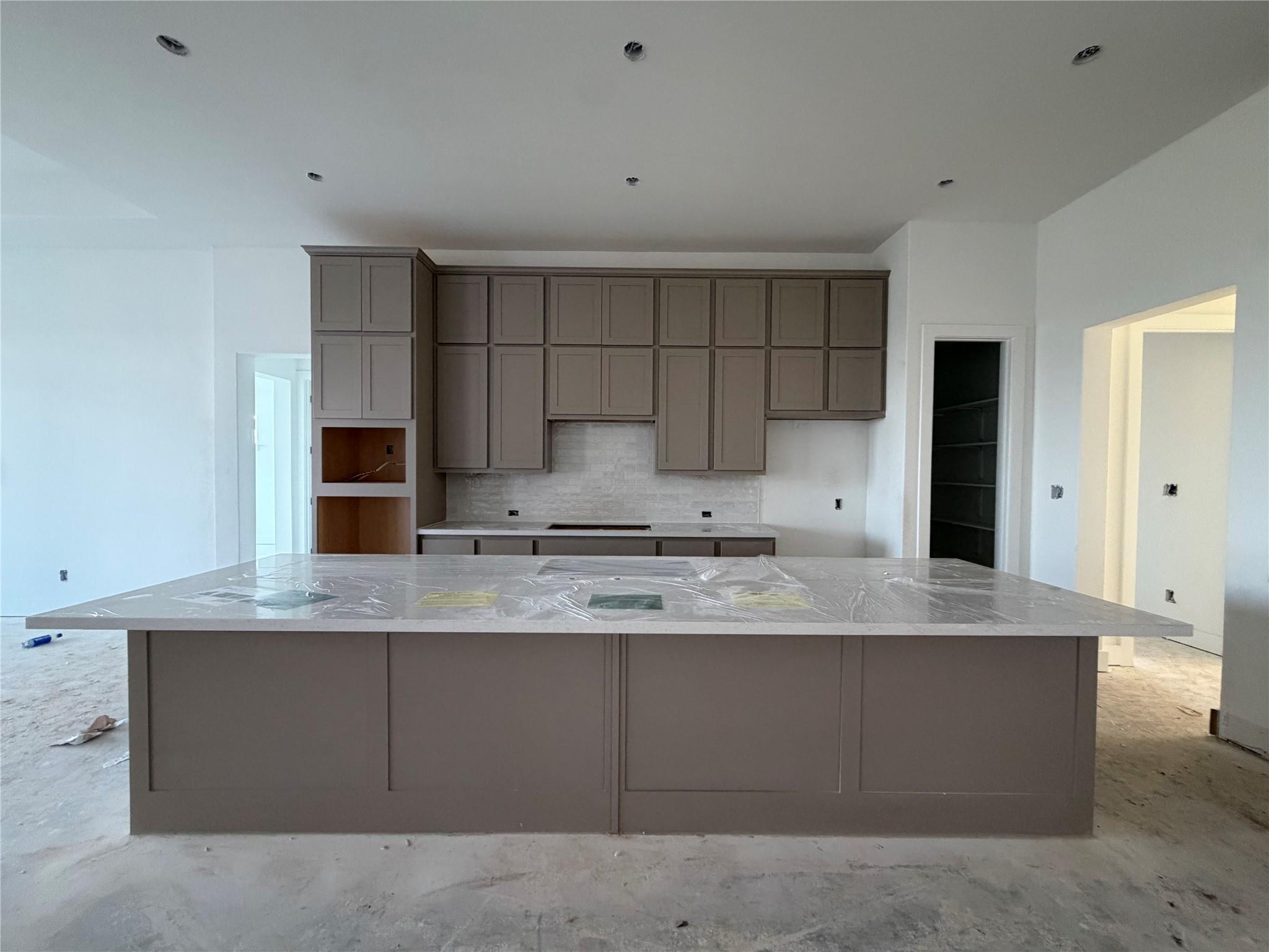 1129 Twisted Tarpley Ln, Georgetown, TX 78628