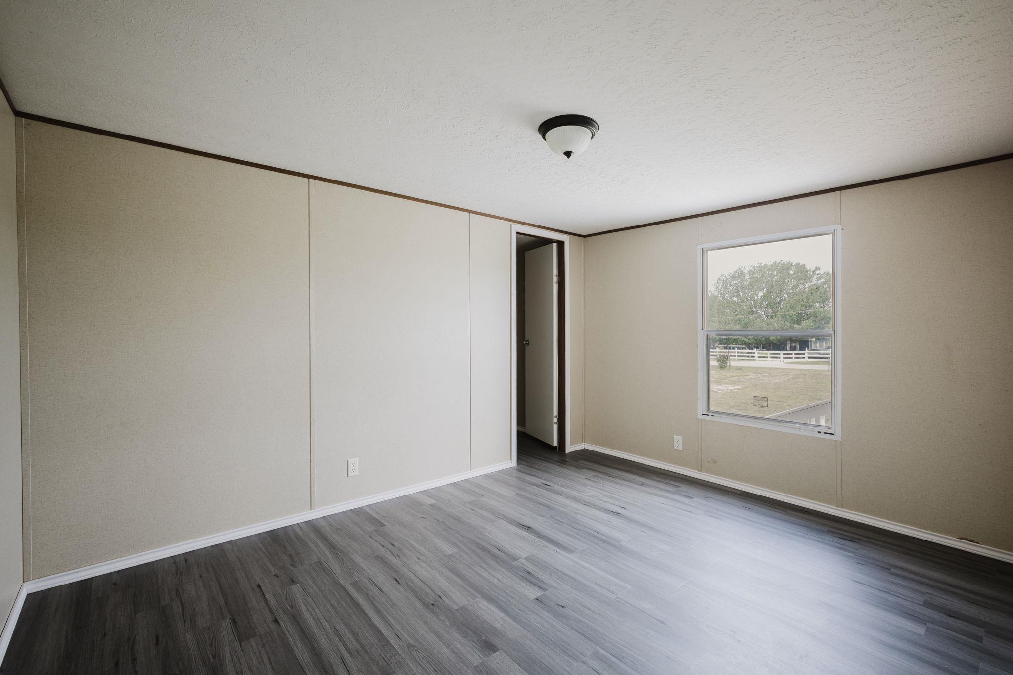 107 Appaloosa Dr, Kyle, TX 78640