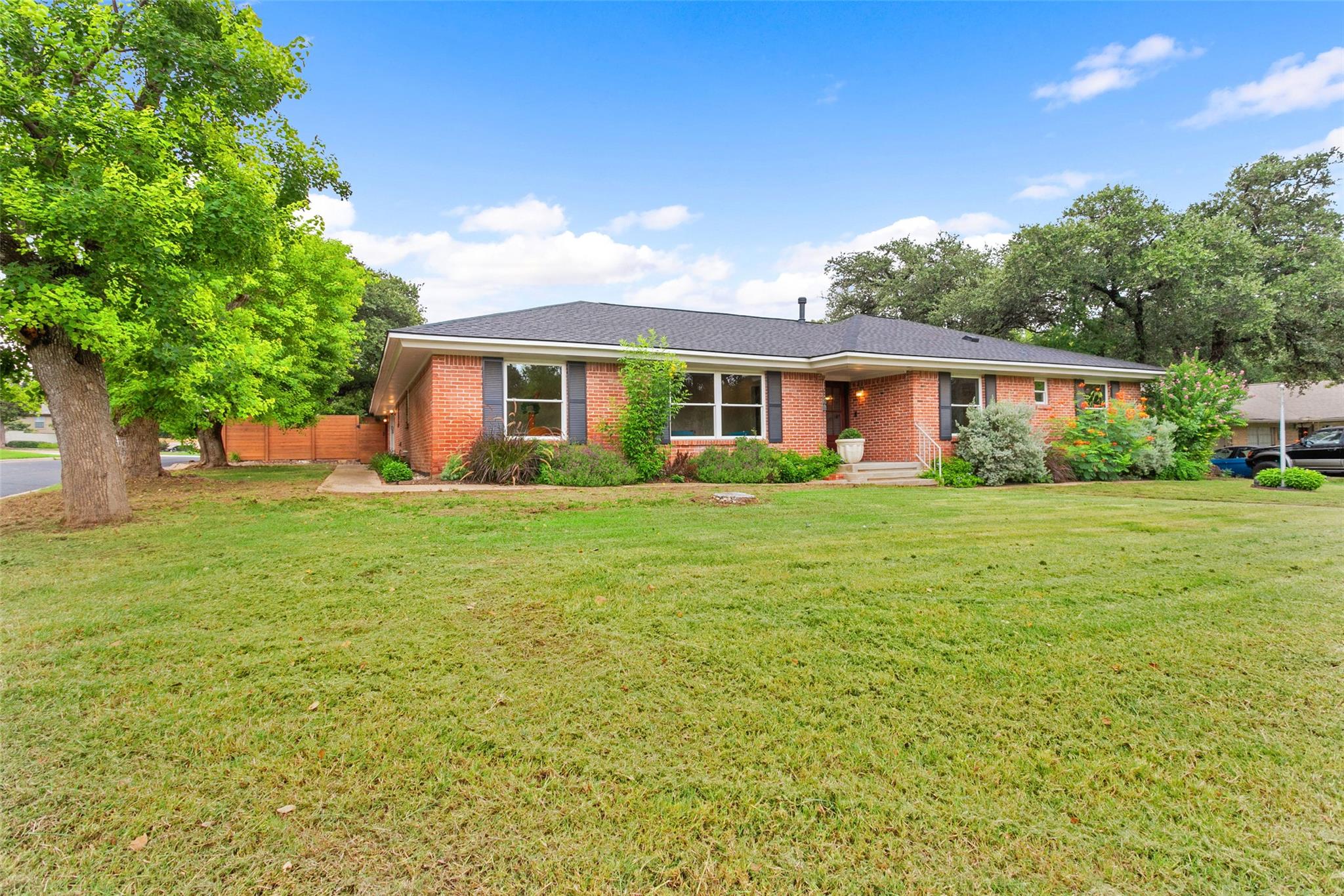 1308 Cardinal Hill Cir, Austin, TX 78758