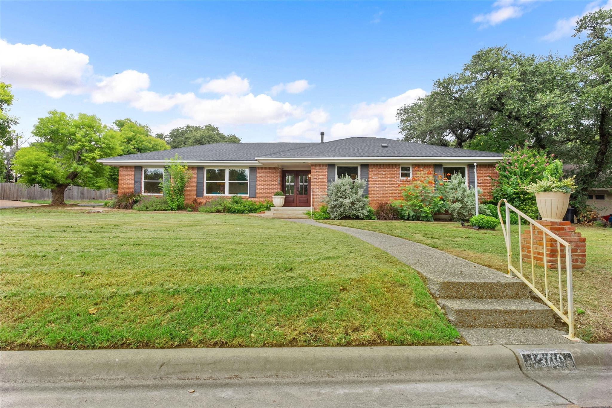 1308 Cardinal Hill Cir, Austin, TX 78758