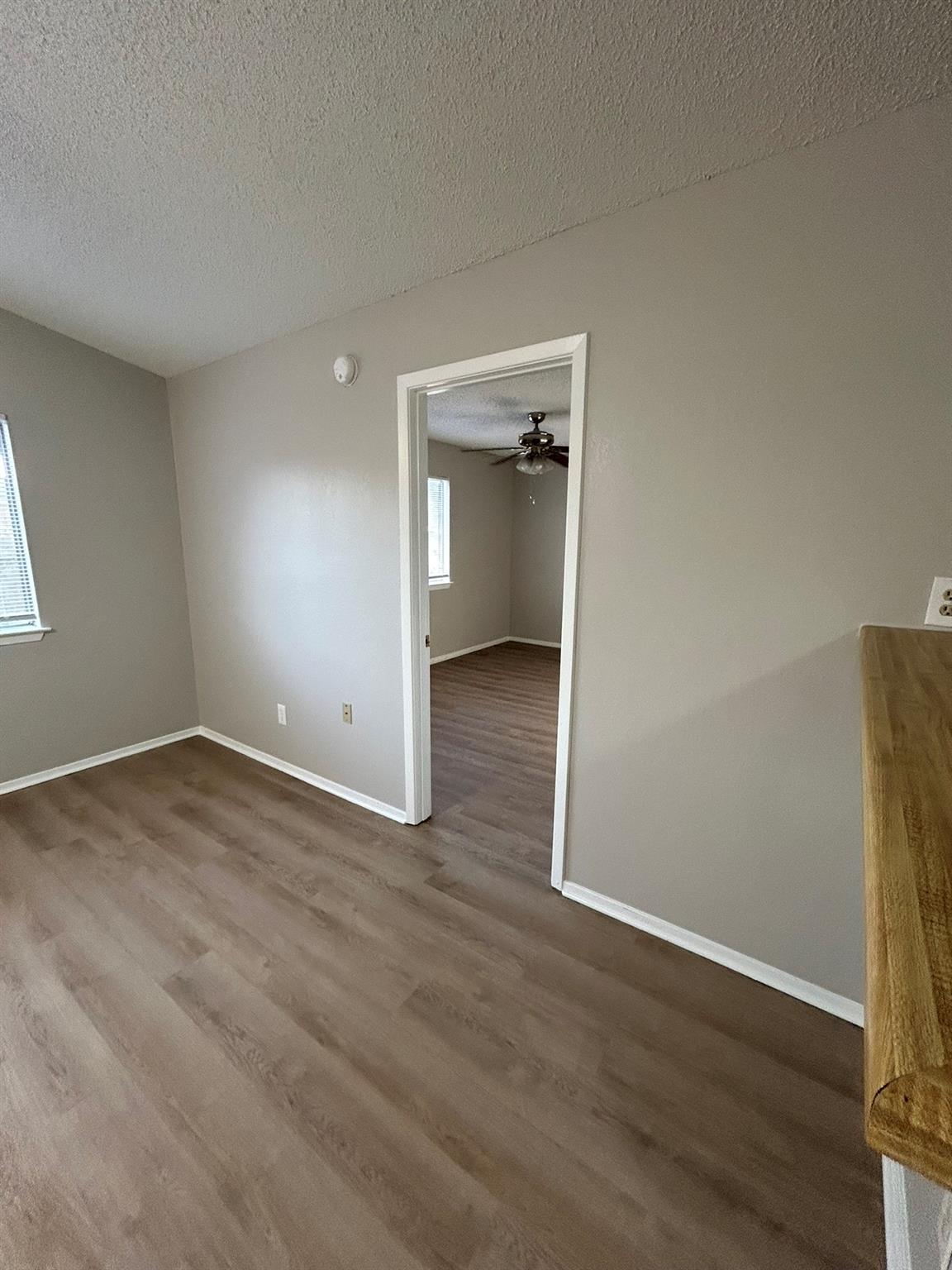 7900 West Gate Blvd # B, Austin, TX 78745