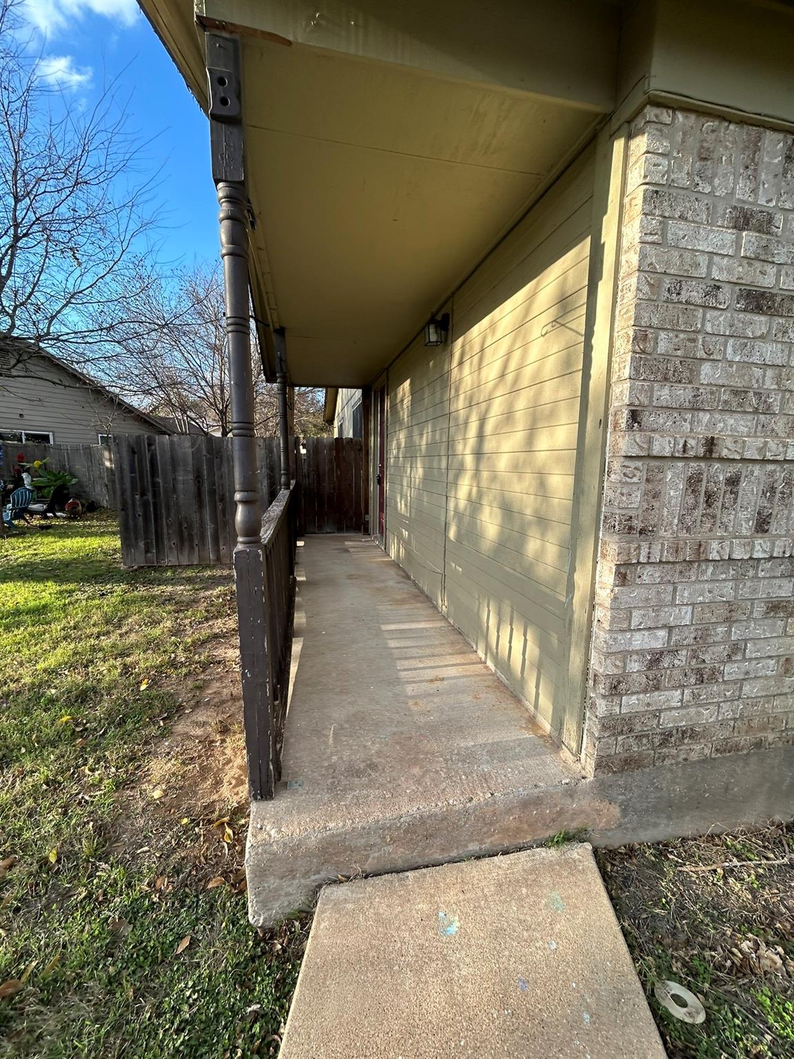 7900 West Gate Blvd # B, Austin, TX 78745