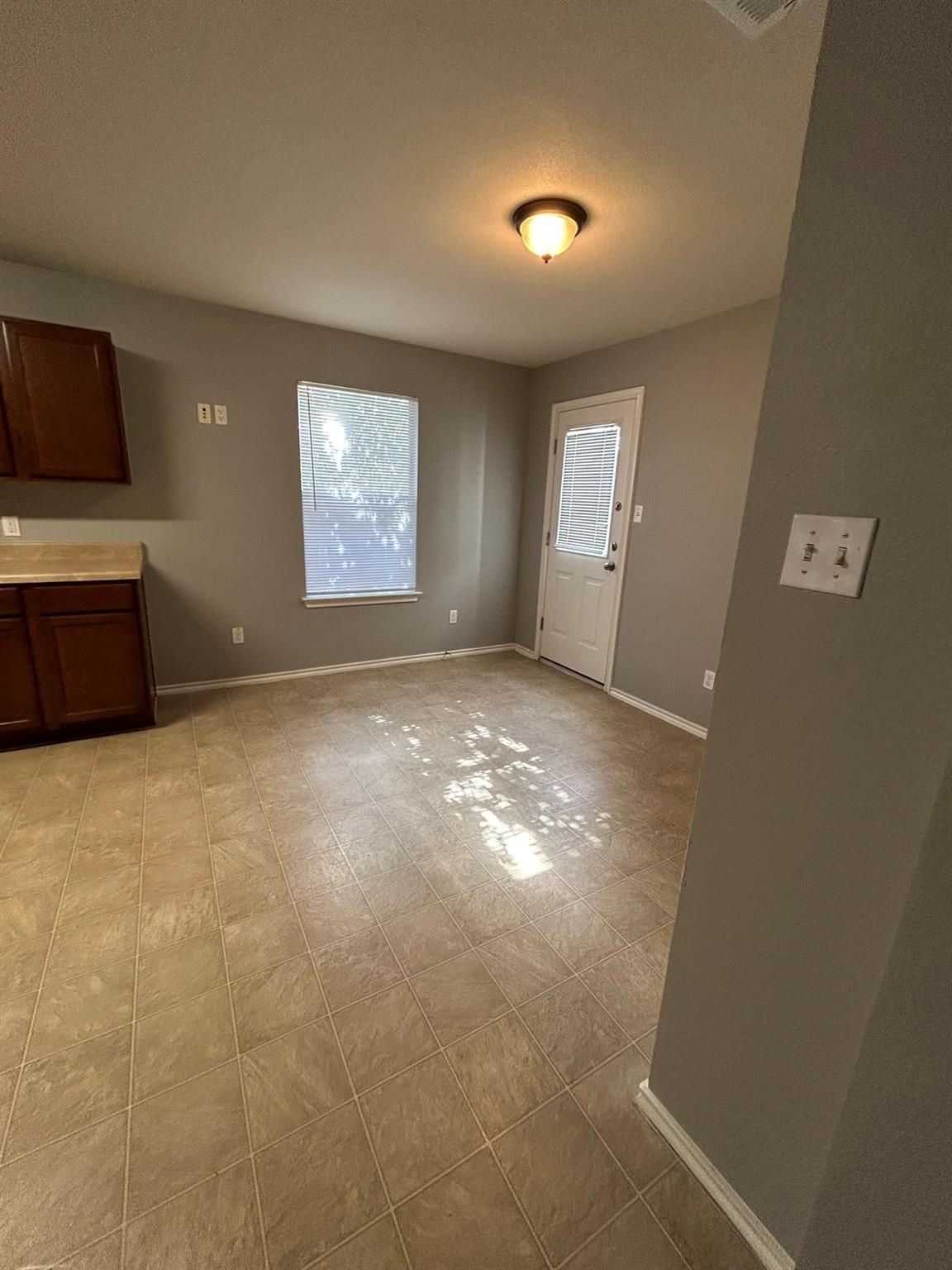 130 Quarter Ave, Buda, TX 78610