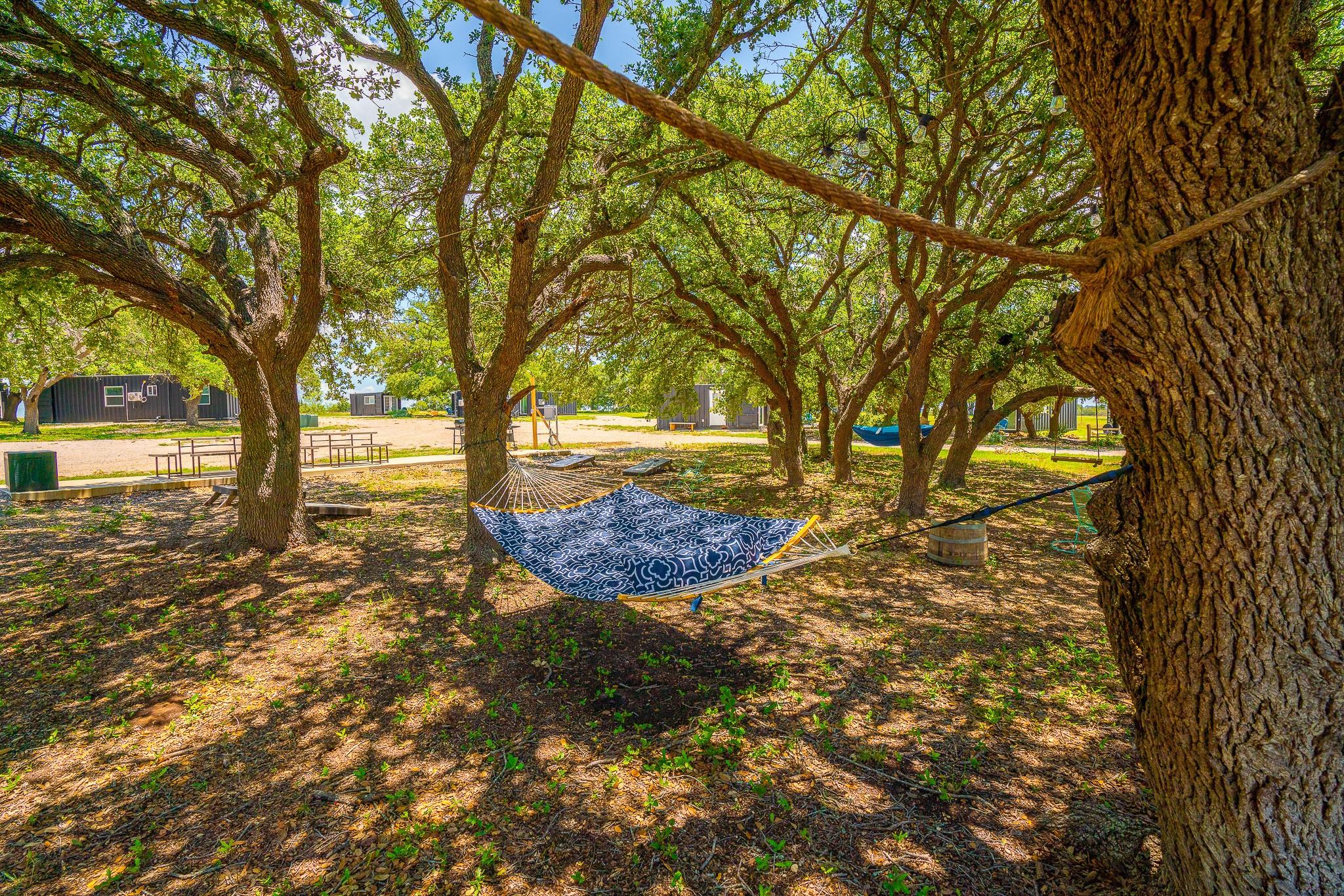 8502 E Us 290, Johnson City, TX 78636