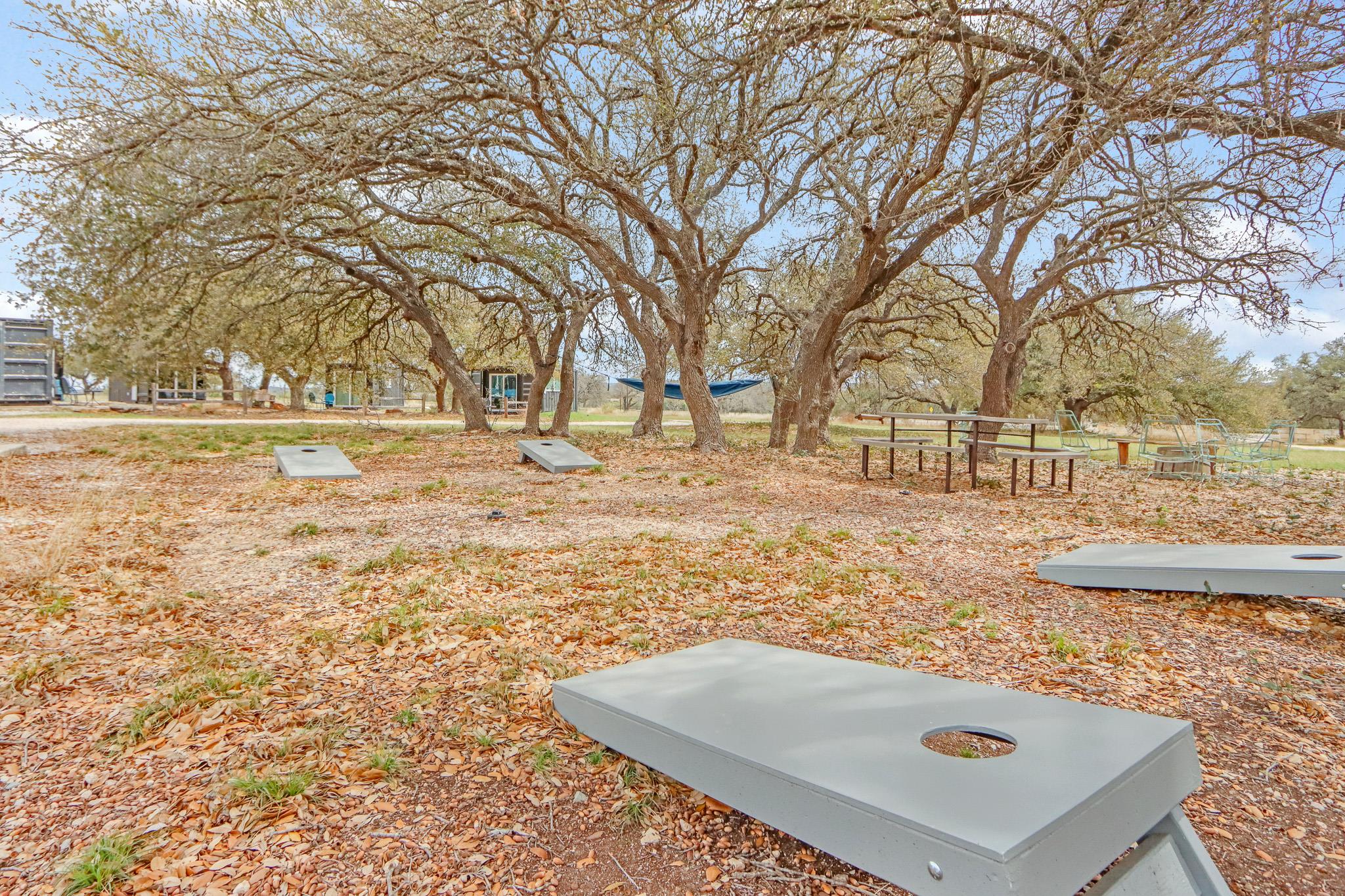 8502 E Us 290, Johnson City, TX 78636