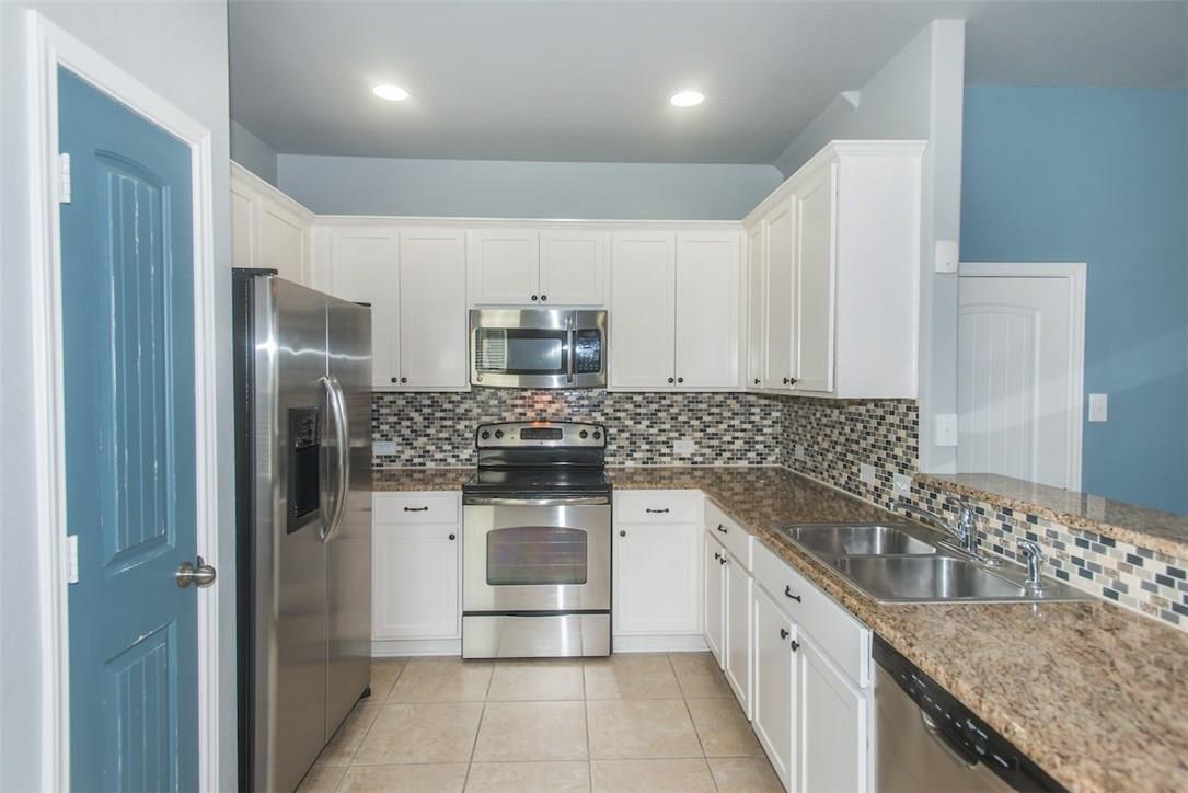 937 Alamo Plaza Dr, Cedar Park, TX 78613