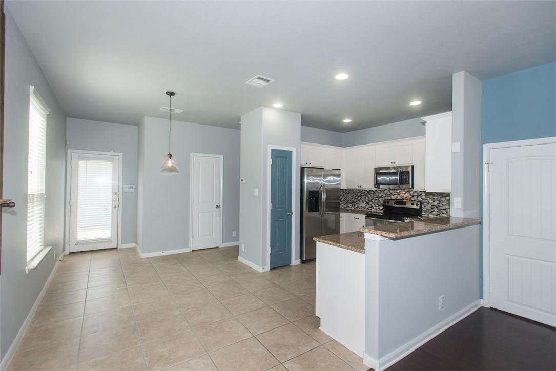 937 Alamo Plaza Dr, Cedar Park, TX 78613