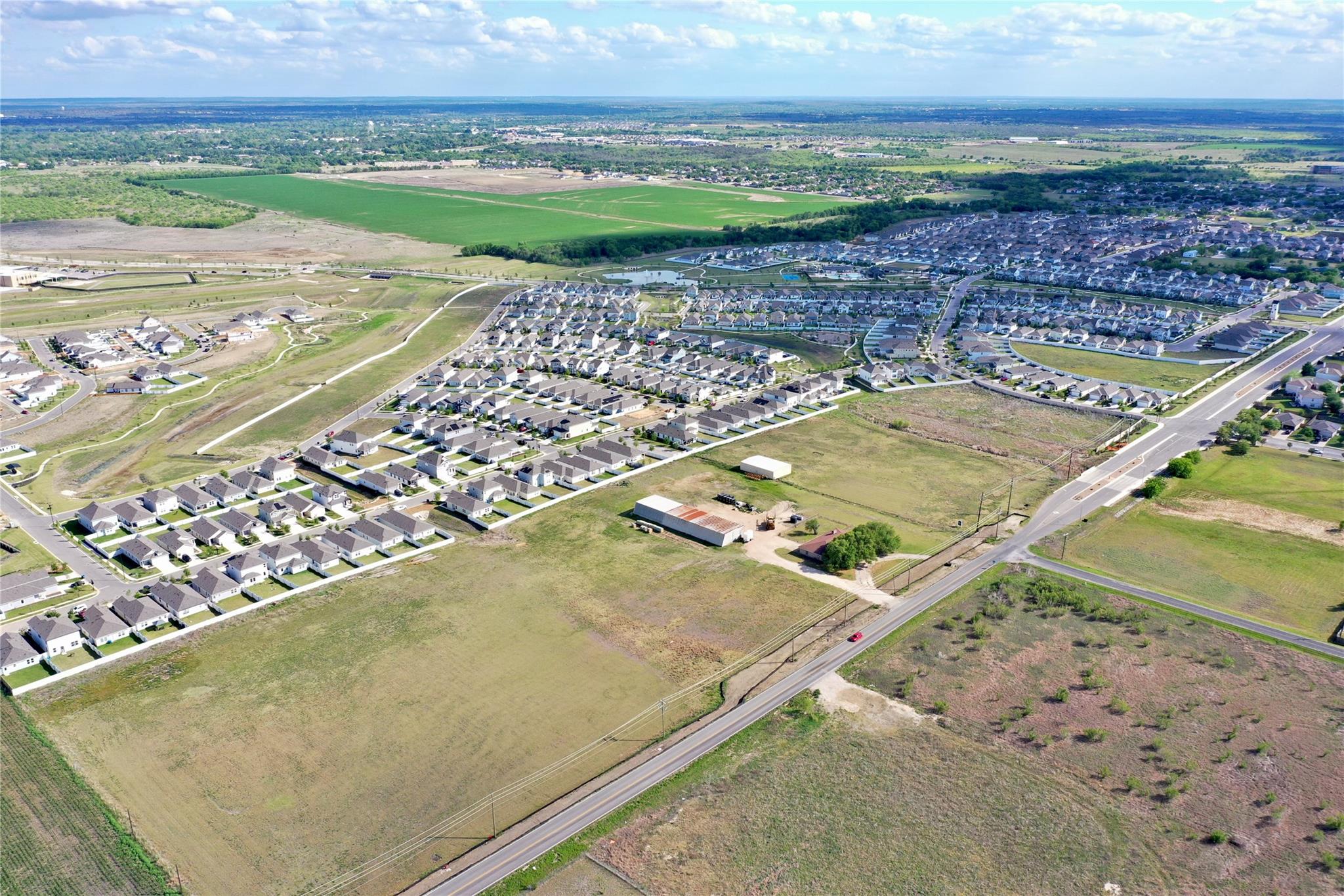14601 County Line Rd, Elgin, TX 78621