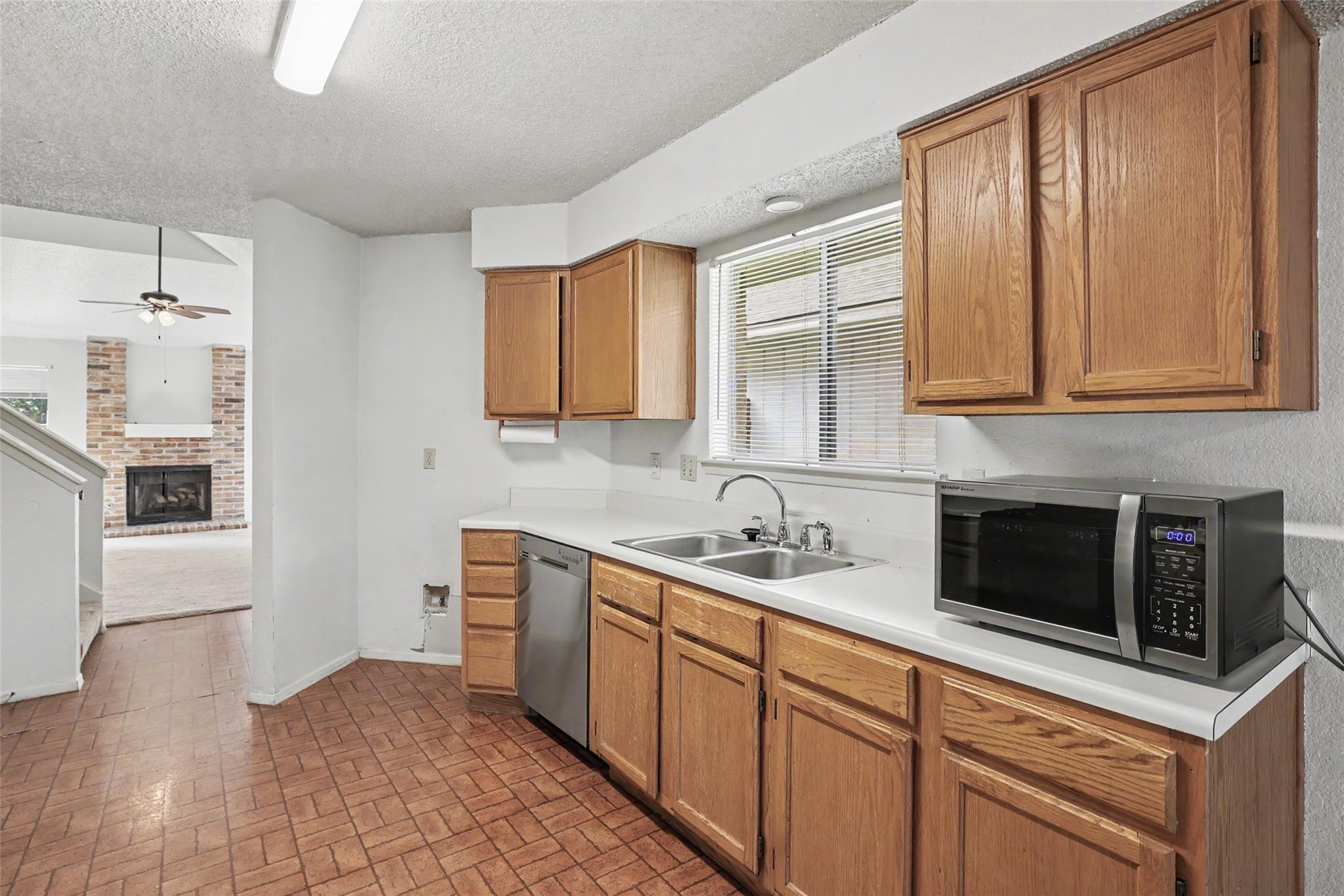 16819 Whitebrush Loop, Austin, TX 78717