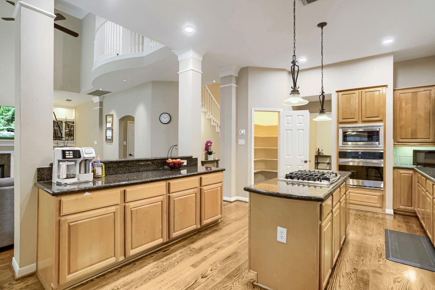 4147 E Northampton Pl, Houston, TX 77098
