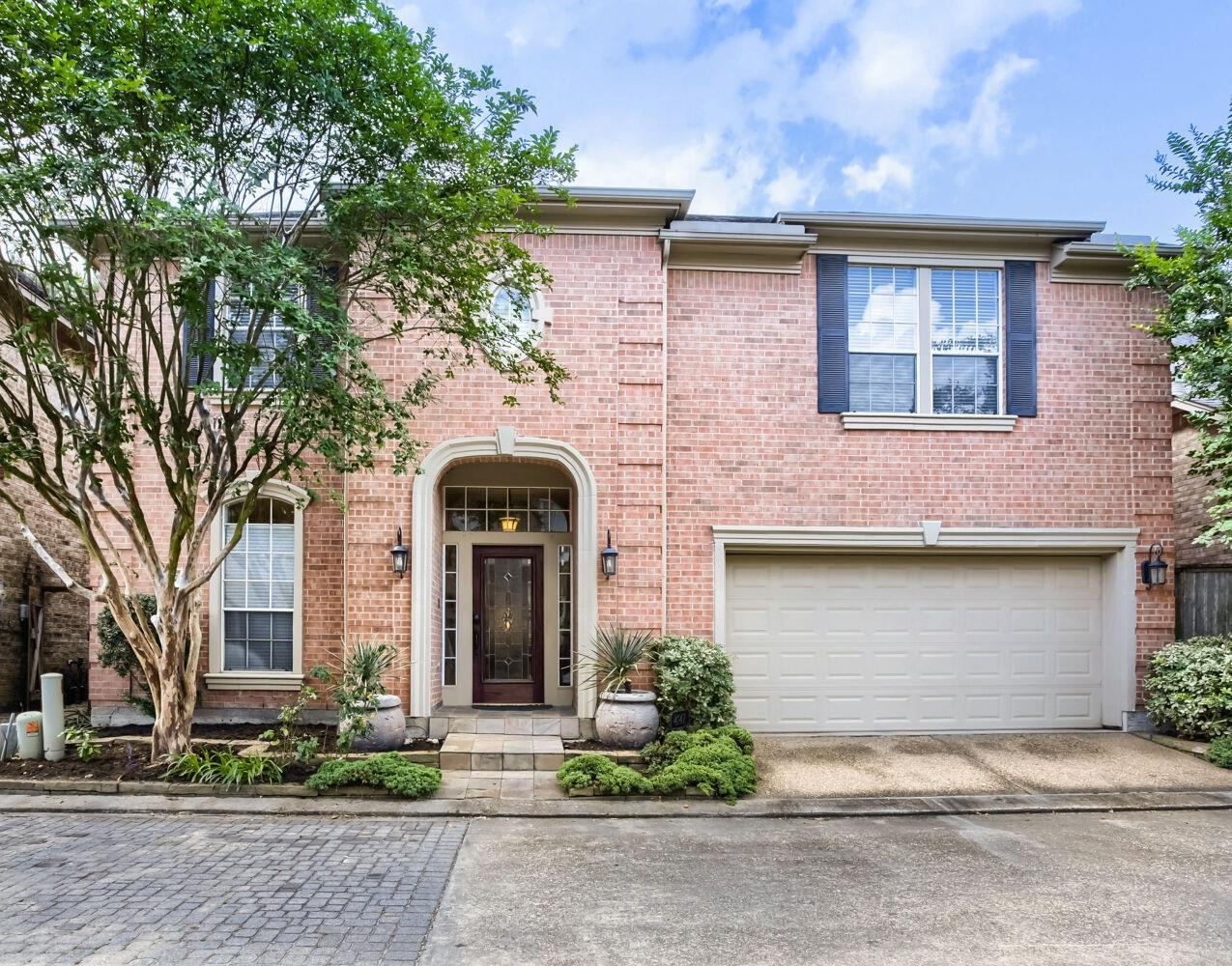 4147 E Northampton Pl, Houston, TX 77098