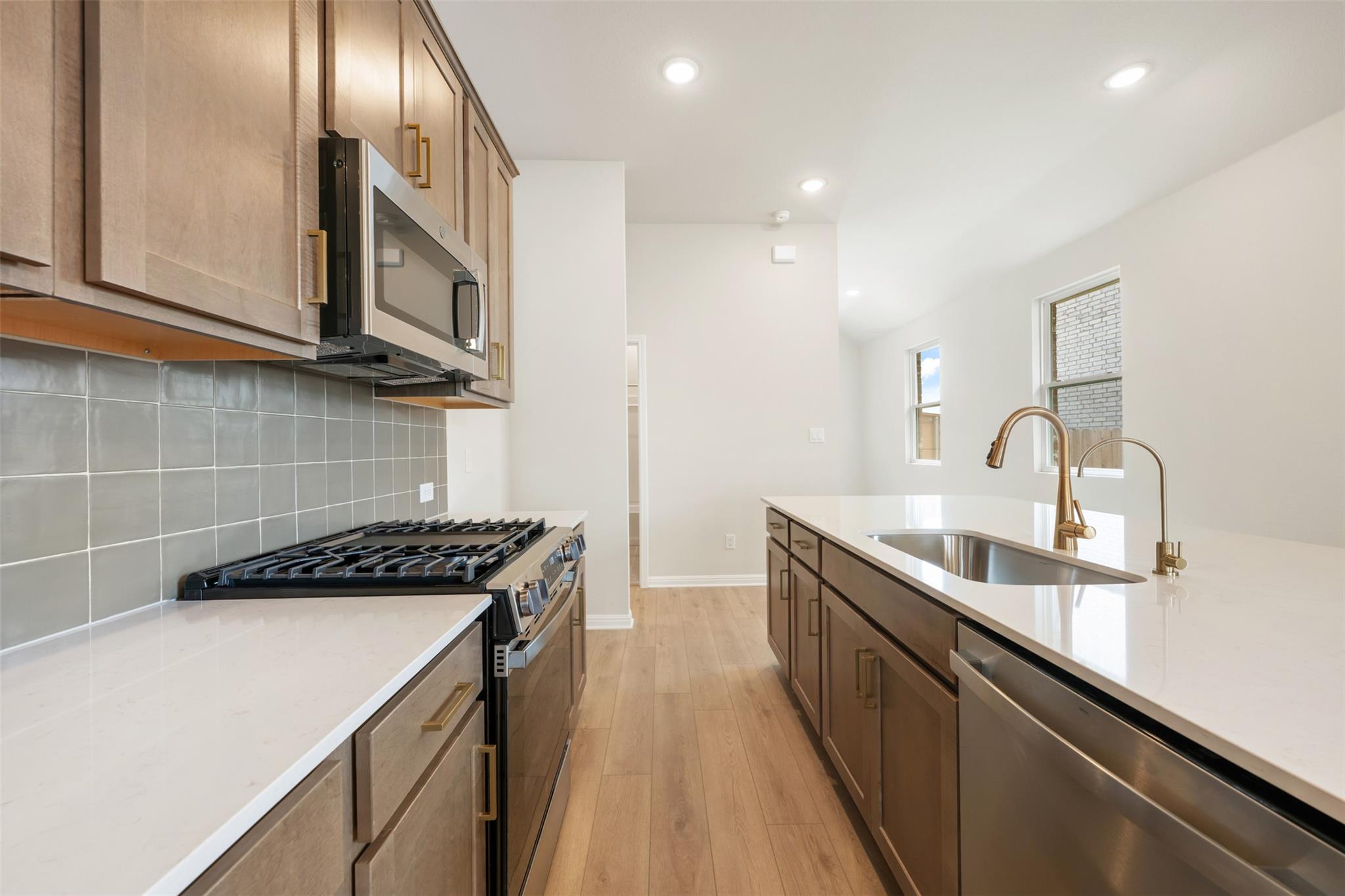120 Lions Tail Cv, San Marcos, TX 78666
