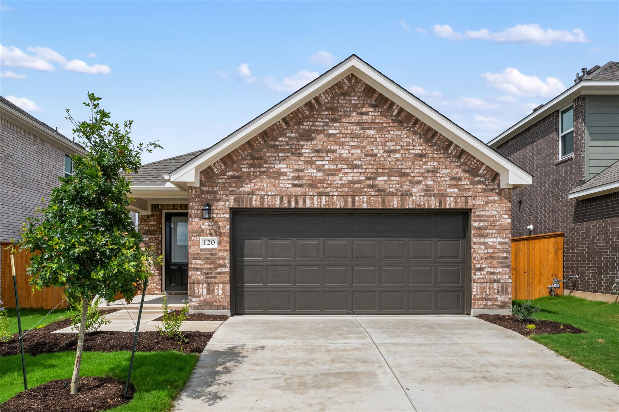 120 Lions Tail Cv, San Marcos, TX 78666