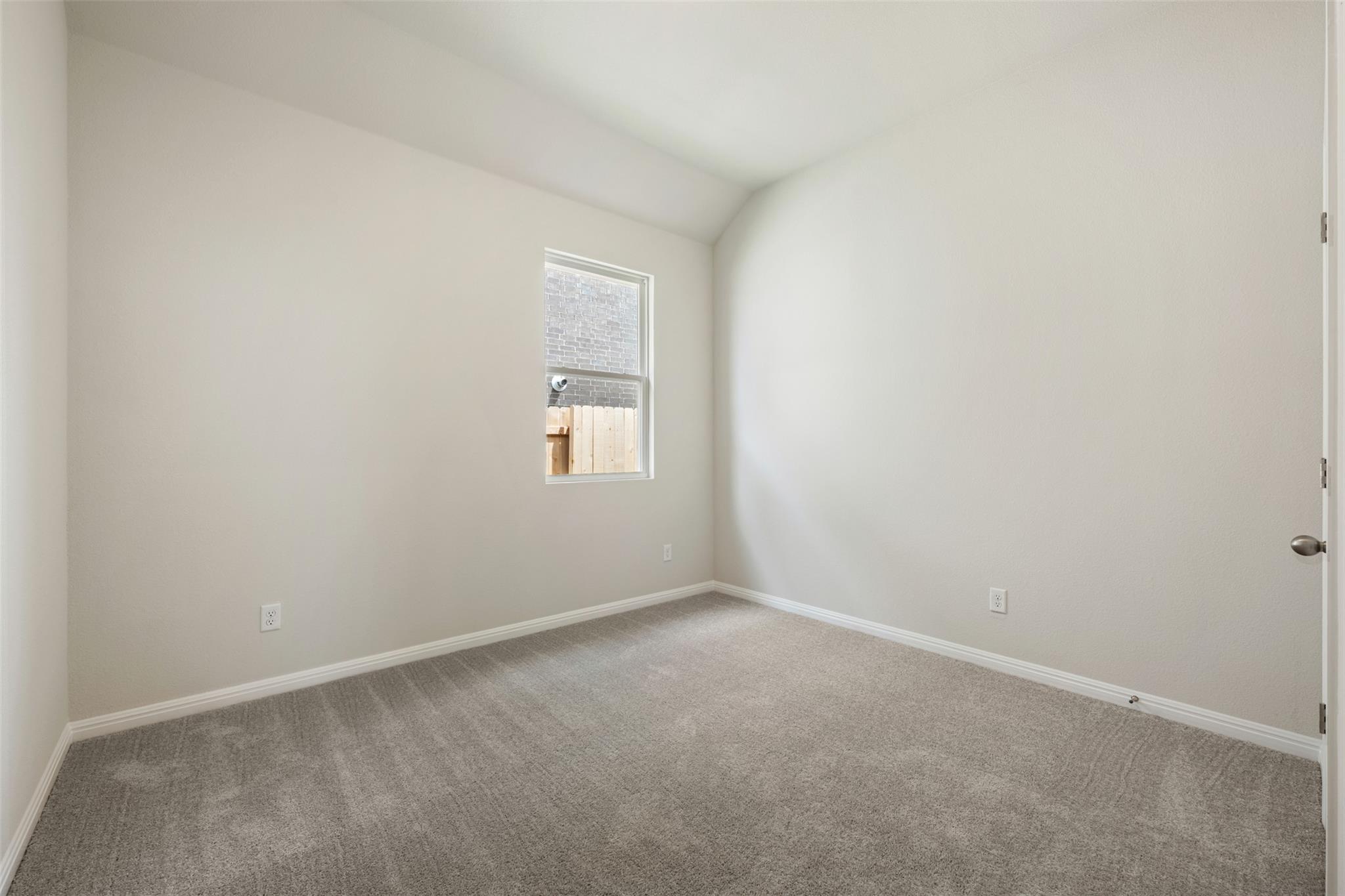 120 Lions Tail Cv, San Marcos, TX 78666