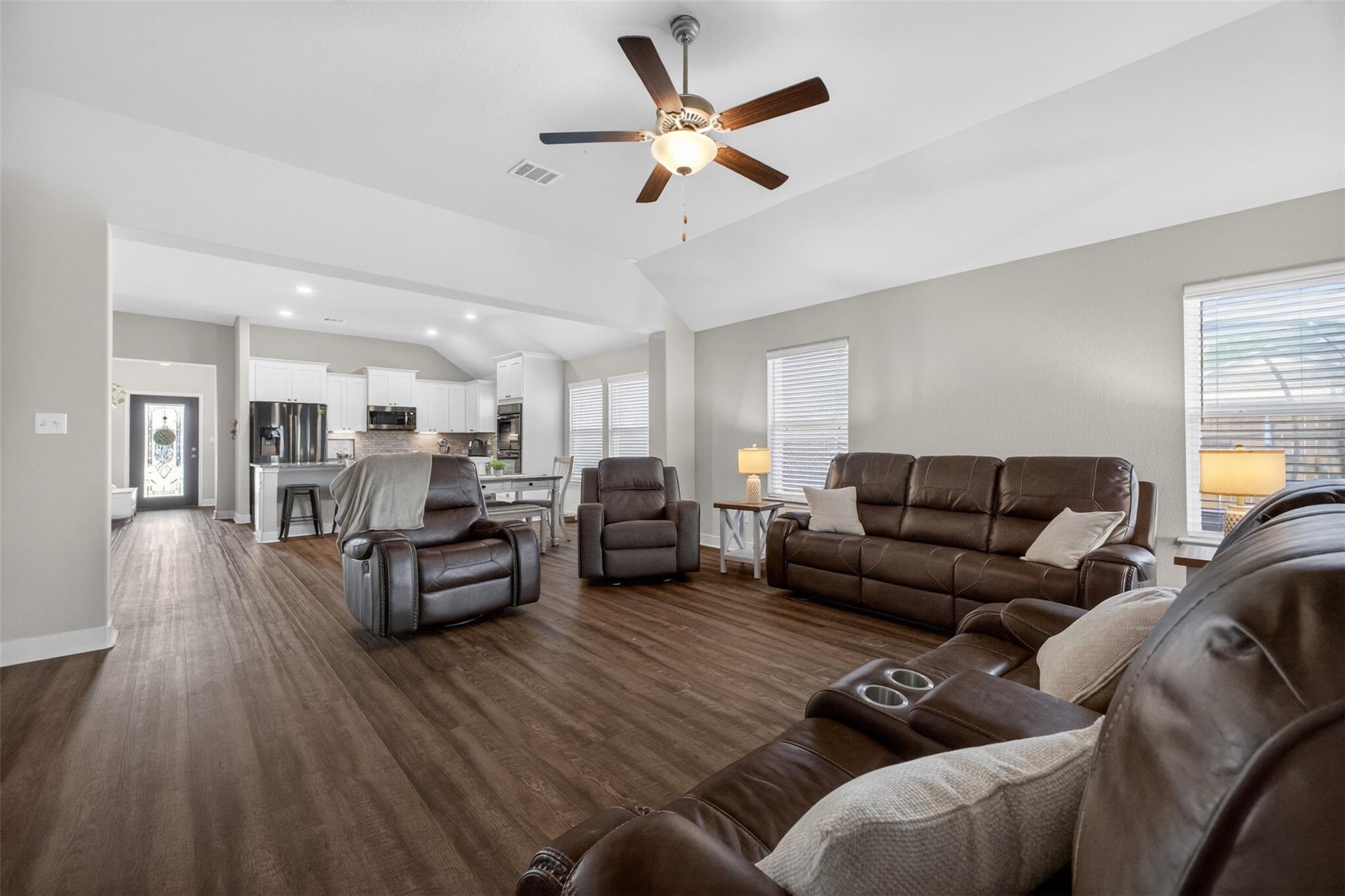 1009 Bright Star Cv, Georgetown, TX 78628