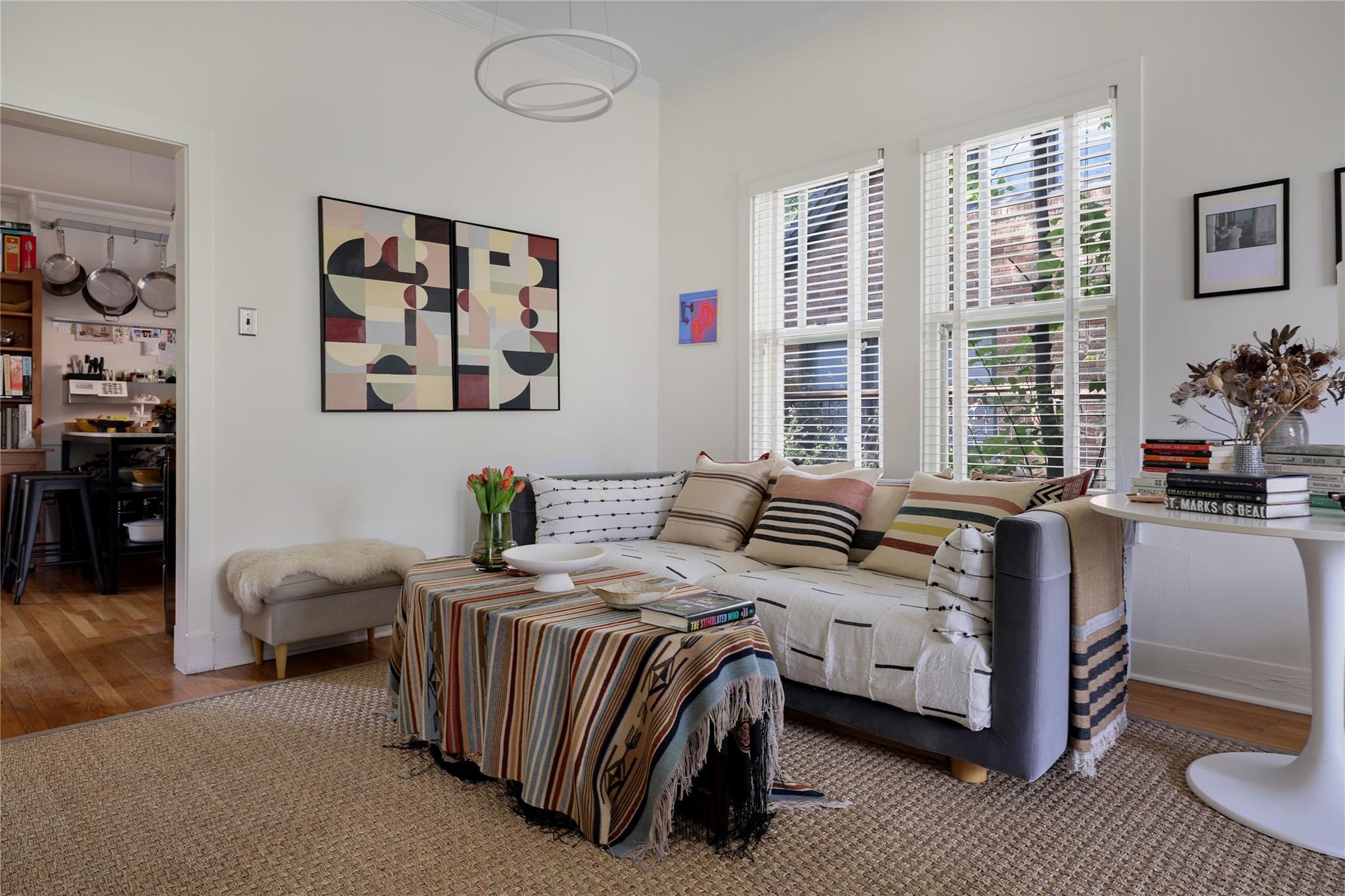 2206 Parkway, Austin, TX 78703