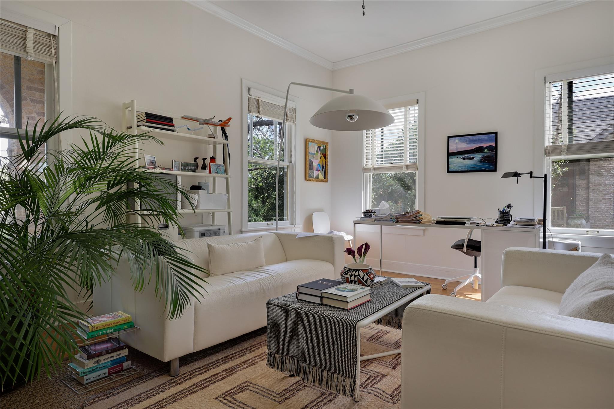 2206 Parkway, Austin, TX 78703