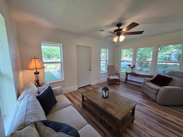 801 N Avenue A Ave, Cross Plains, TX 76443