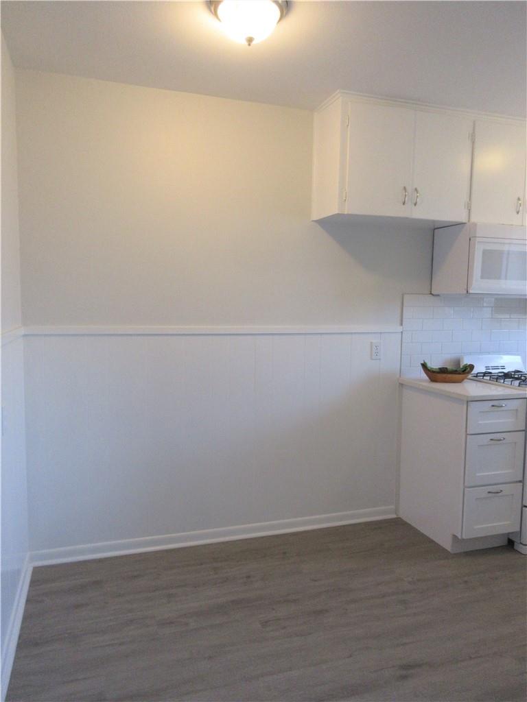 926 E Dean Keeton St # 202, Austin, TX 78705