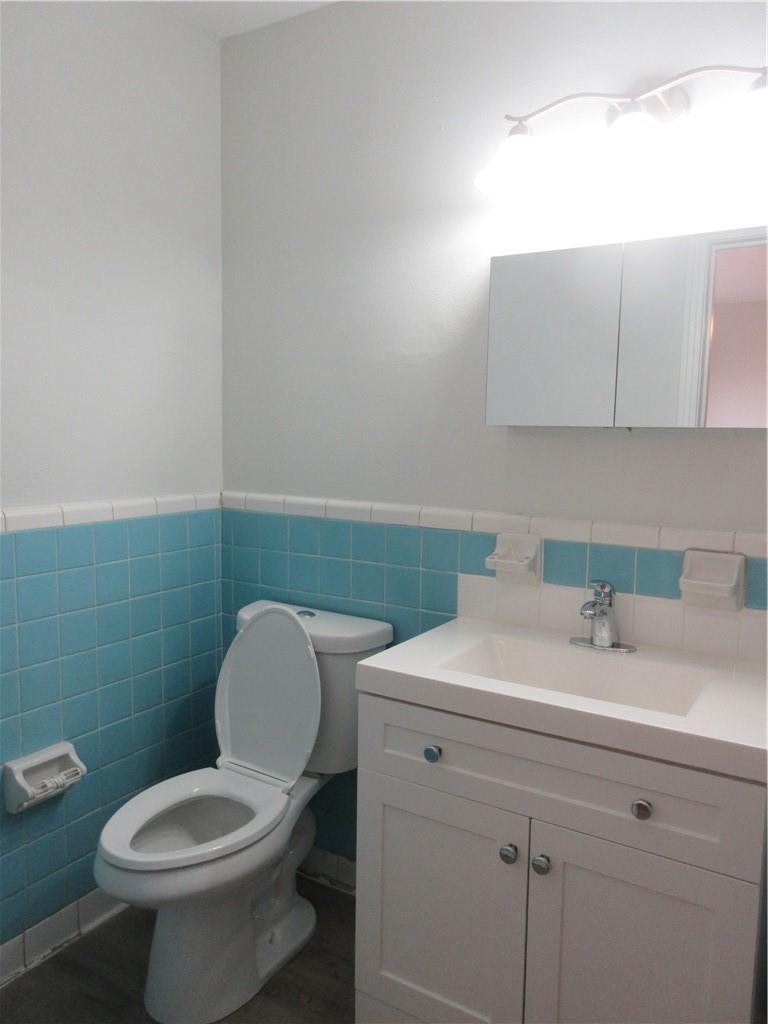 926 E Dean Keeton St # 202, Austin, TX 78705