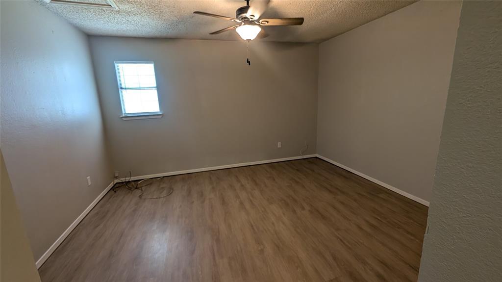 107 Beck St # B, Florence, TX 76527