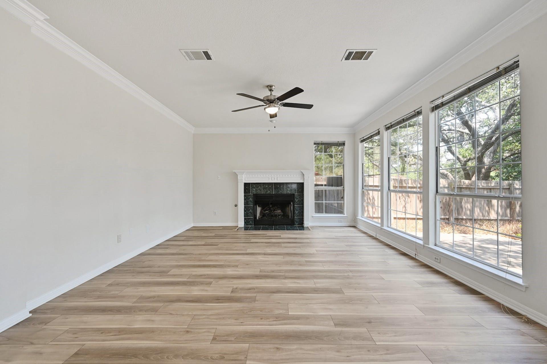8111 Cheno Cortina Trl, Austin, TX 78749