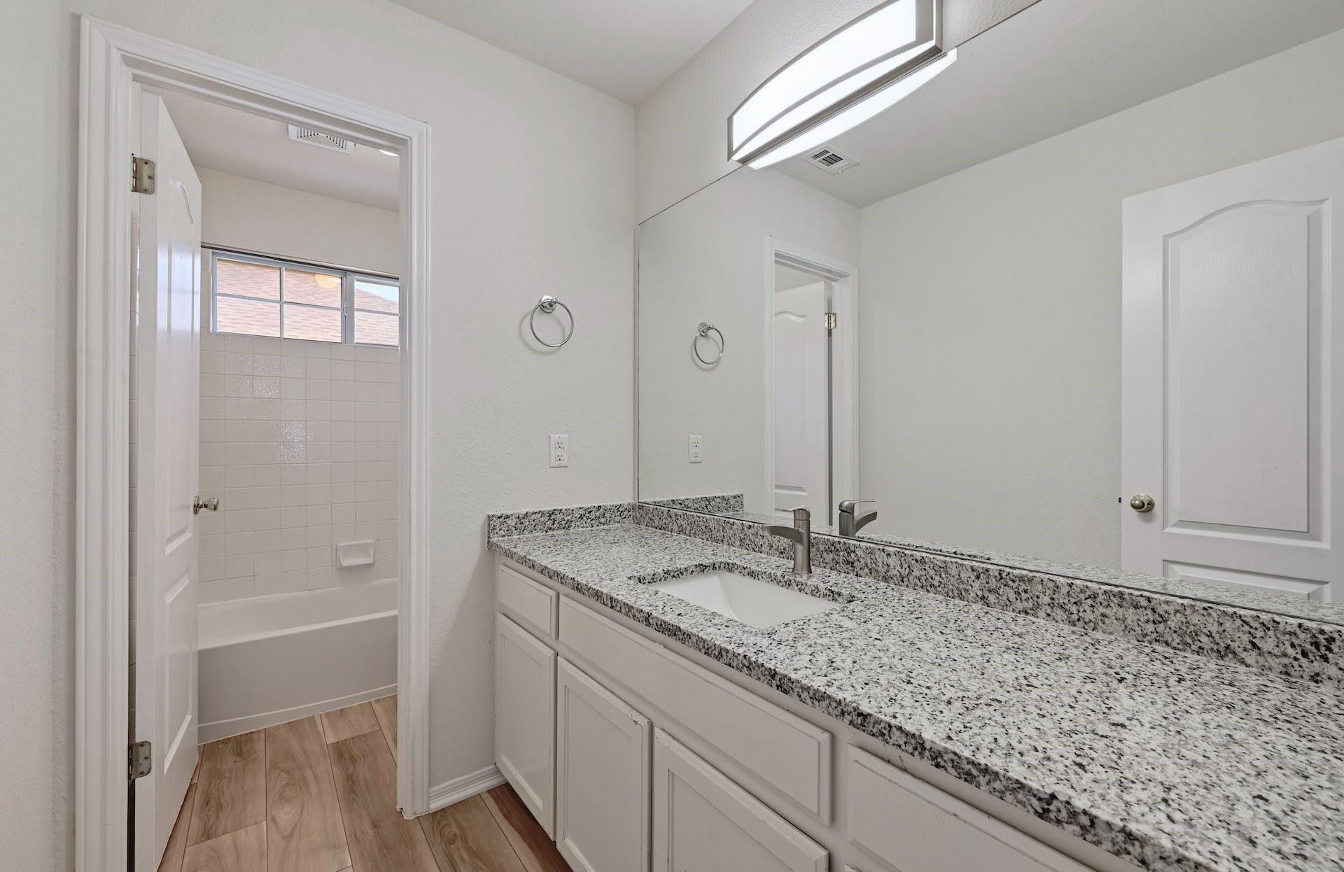 8111 Cheno Cortina Trl, Austin, TX 78749