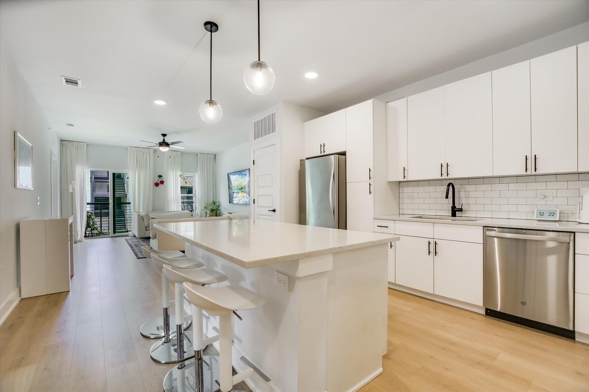 3101 Govalle Ave # 209, Austin, TX 78702