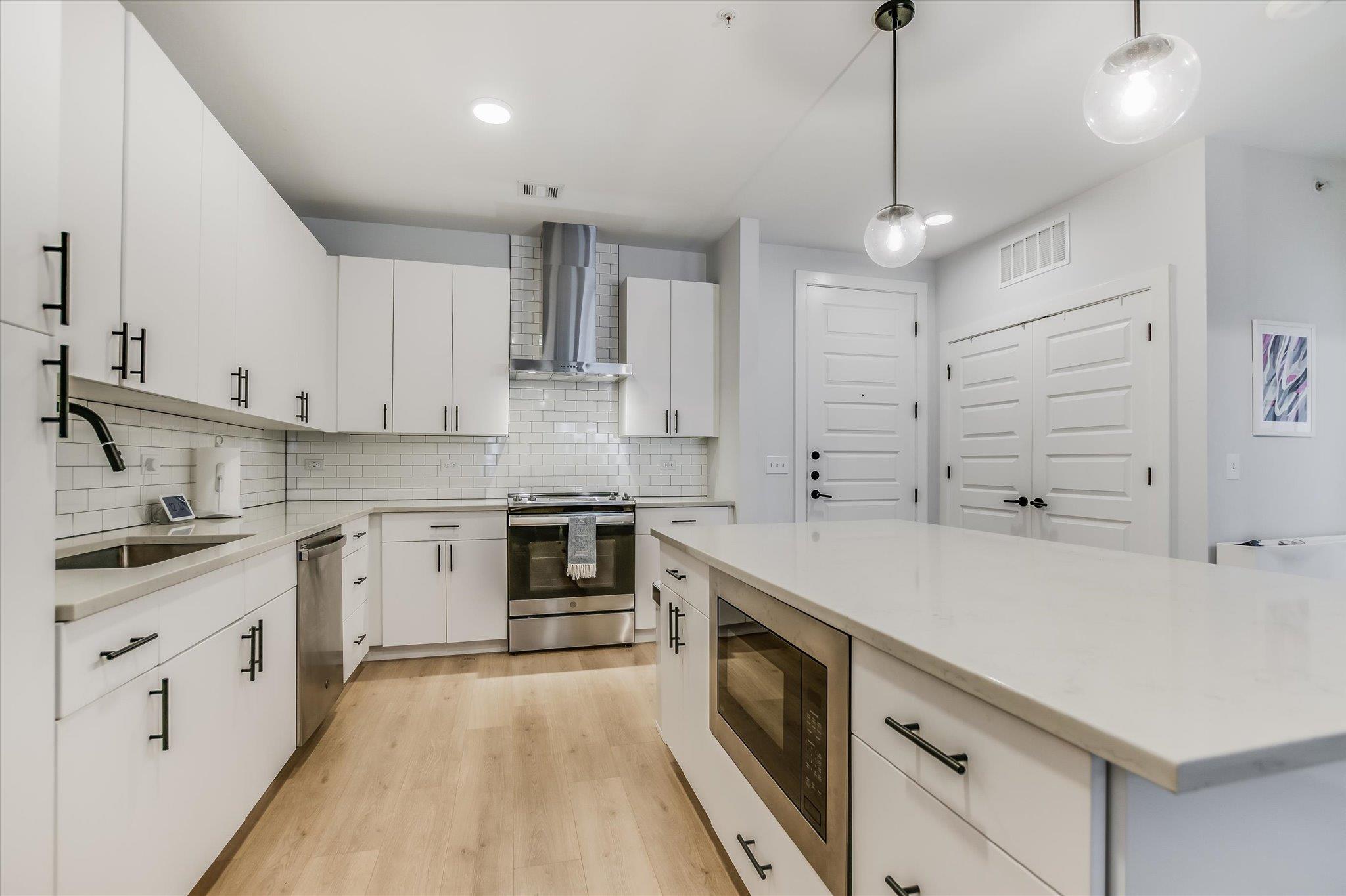 3101 Govalle Ave # 209, Austin, TX 78702