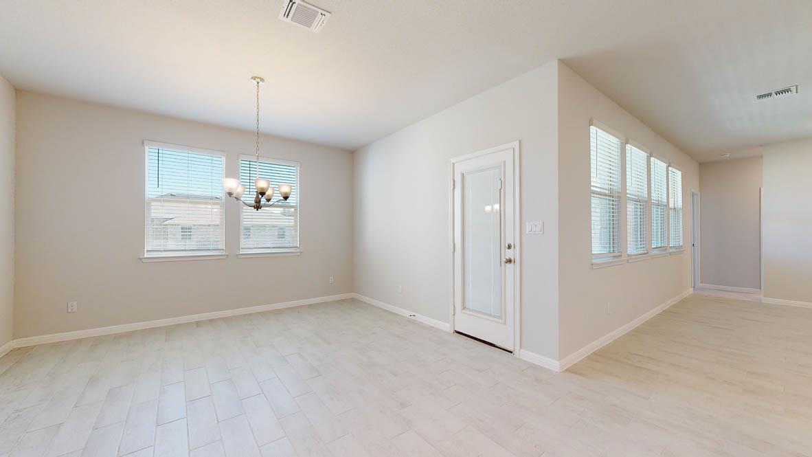 808 Gauge Rd, Thorndale, TX 76577