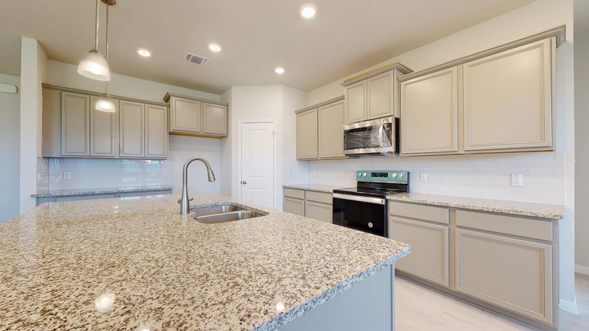 808 Gauge Rd, Thorndale, TX 76577