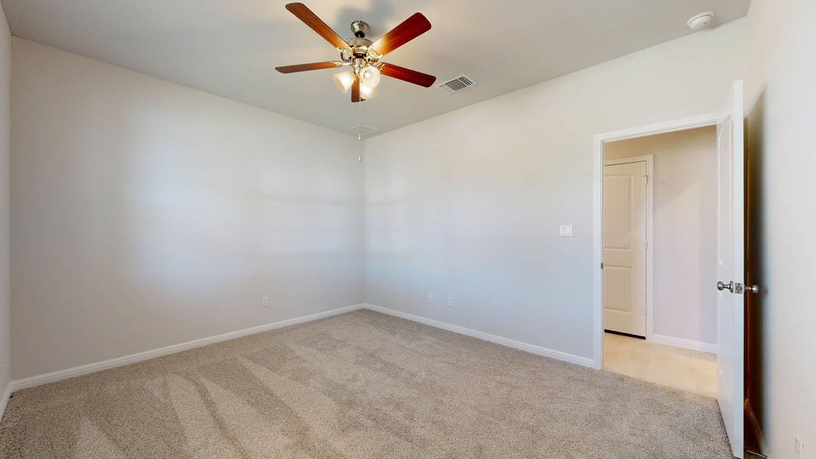 808 Gauge Rd, Thorndale, TX 76577