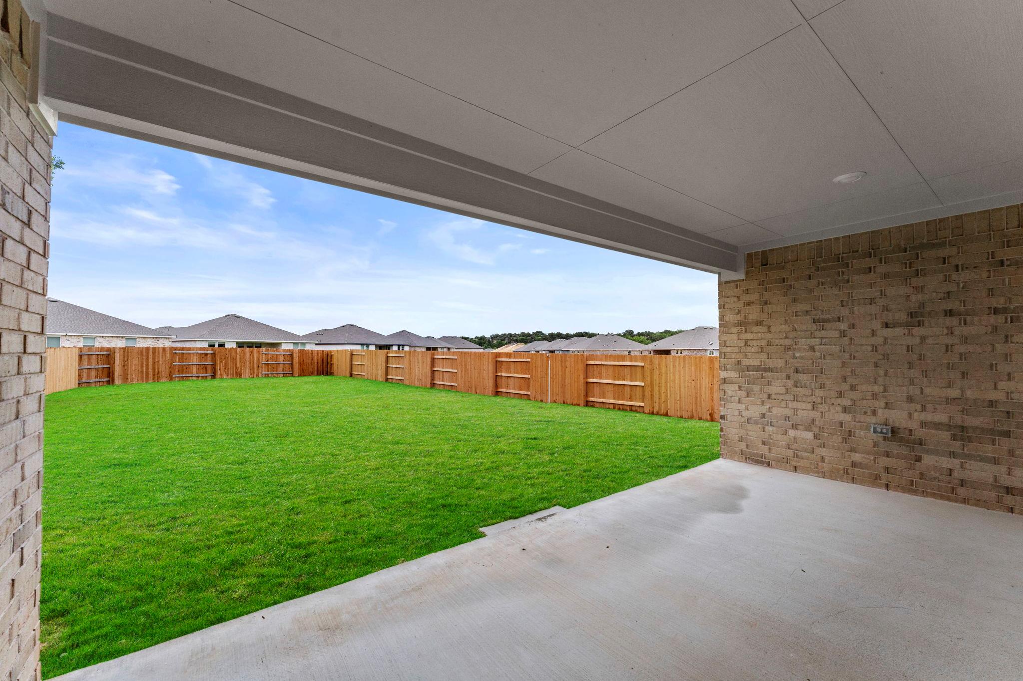 252 Rivers Edge Dr, Georgetown, TX 78628
