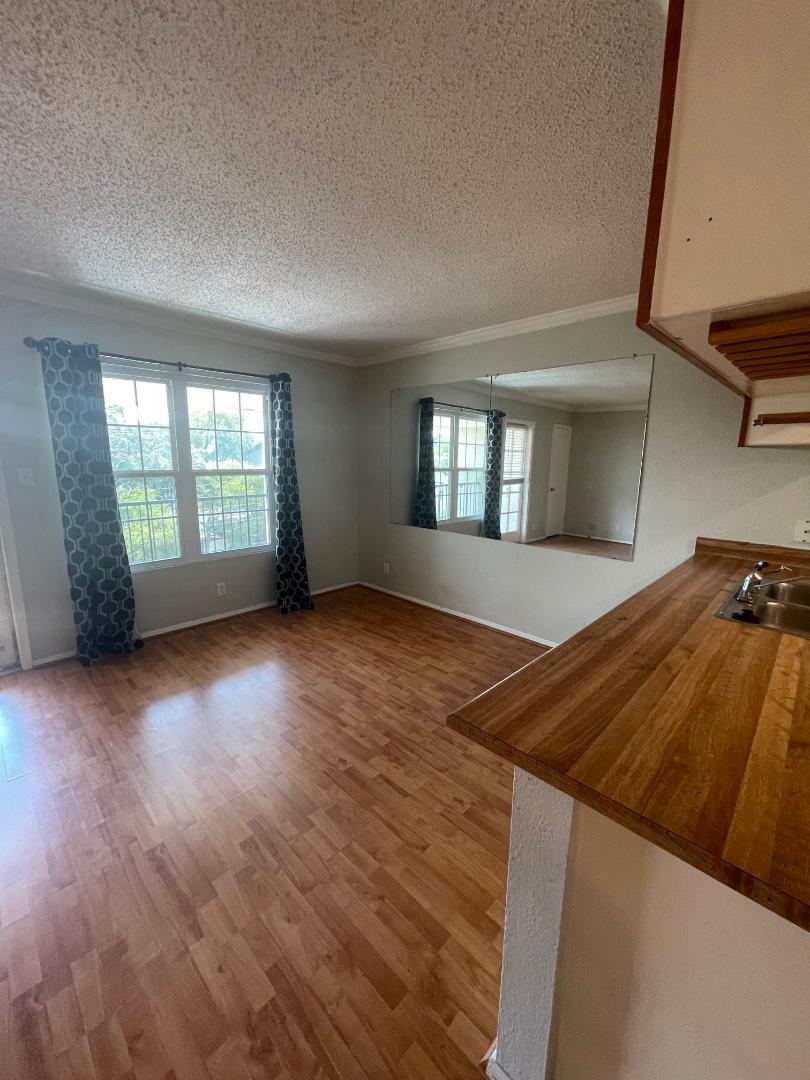 910 Duncan Ln # 44, Austin, TX 78705