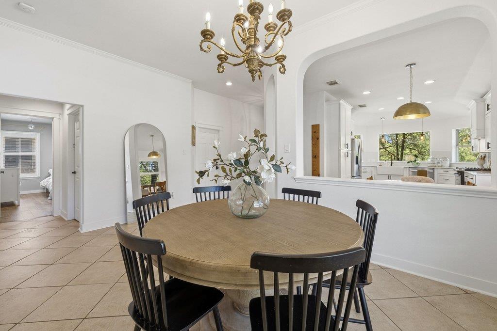 4253 Canyon Glen Cir, Austin, TX 78732