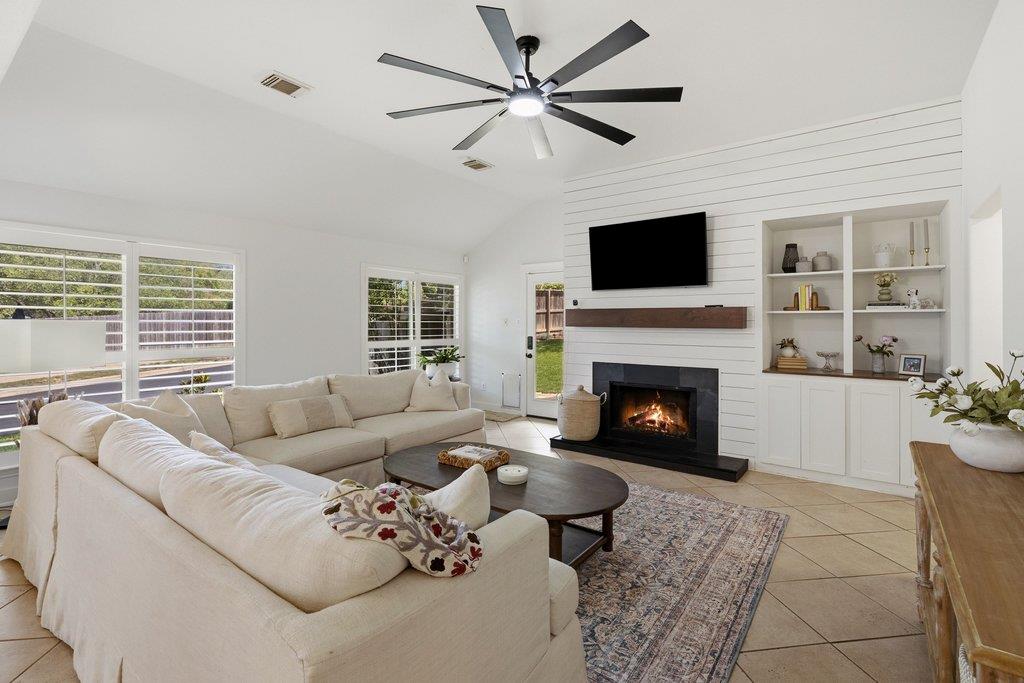 4253 Canyon Glen Cir, Austin, TX 78732