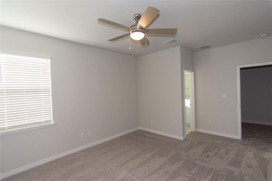 605 W South St # 432, Leander, TX 78641