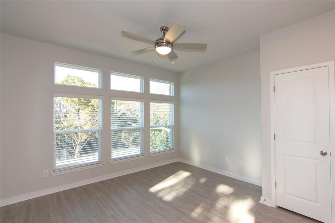 605 W South St # 432, Leander, TX 78641
