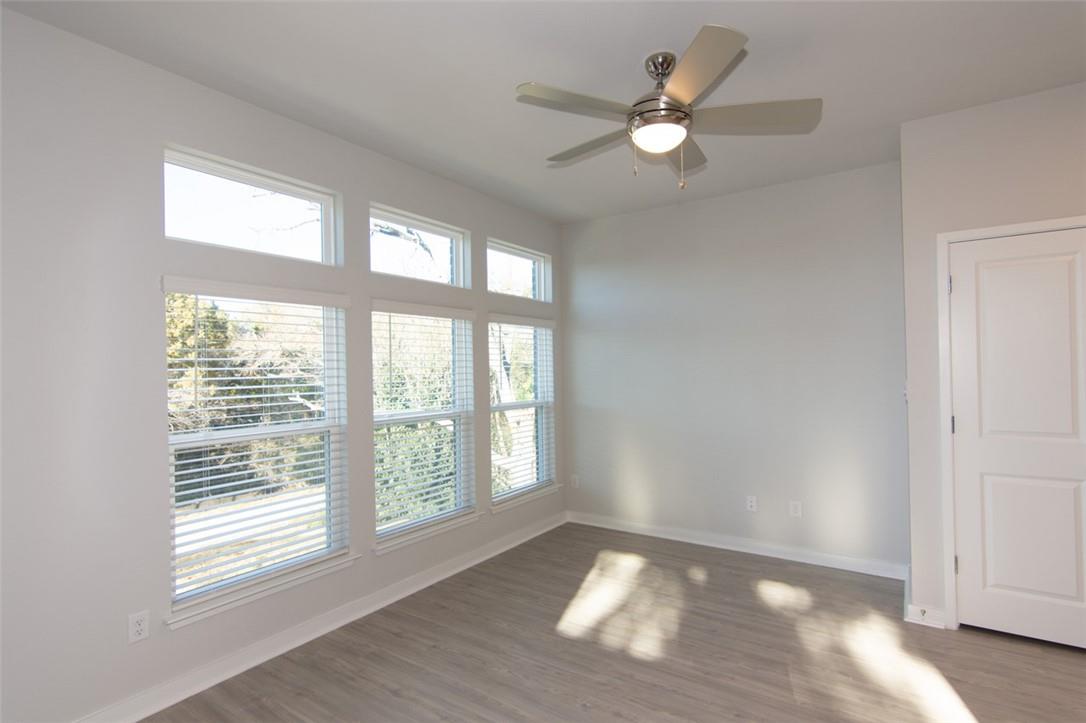 605 W South St # 432, Leander, TX 78641