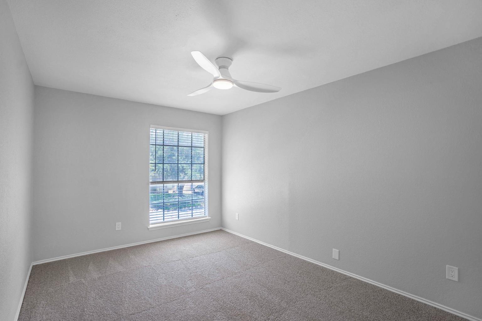 800 Smoke Signal Pass, Pflugerville, TX 78660