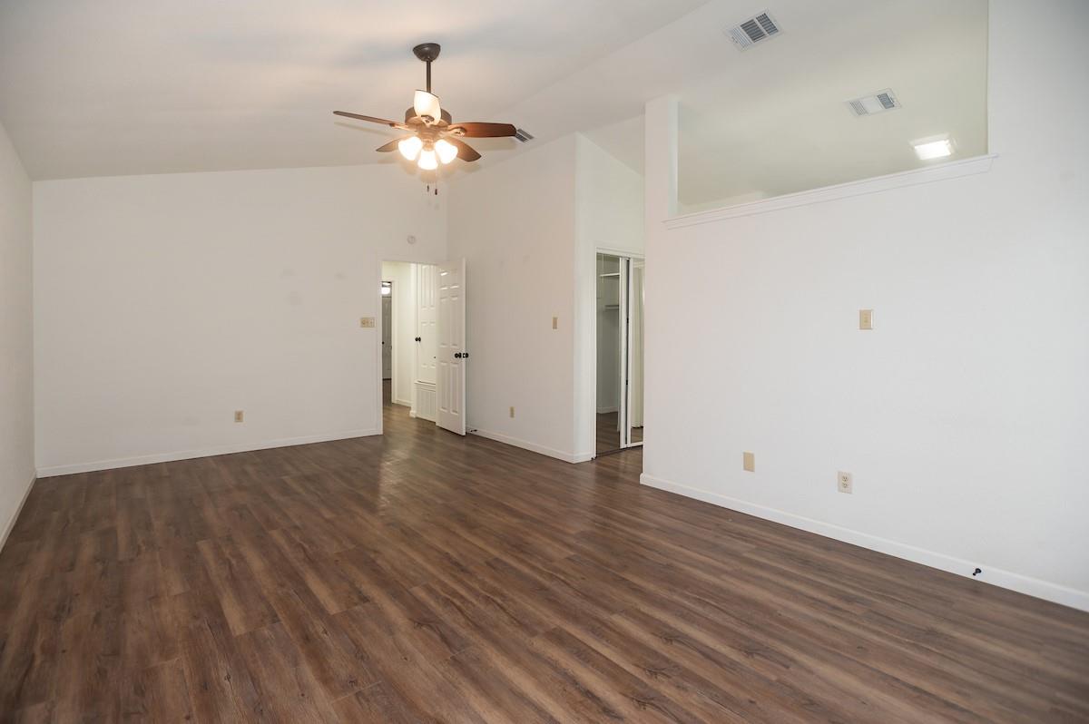 11513 Juniper Ridge Dr, Austin, TX 78759