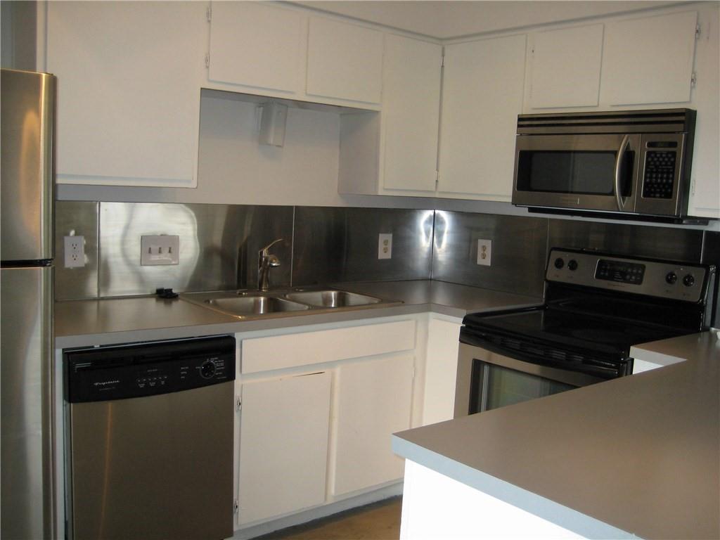 1013 W 23rd St # 202, Austin, TX 78705