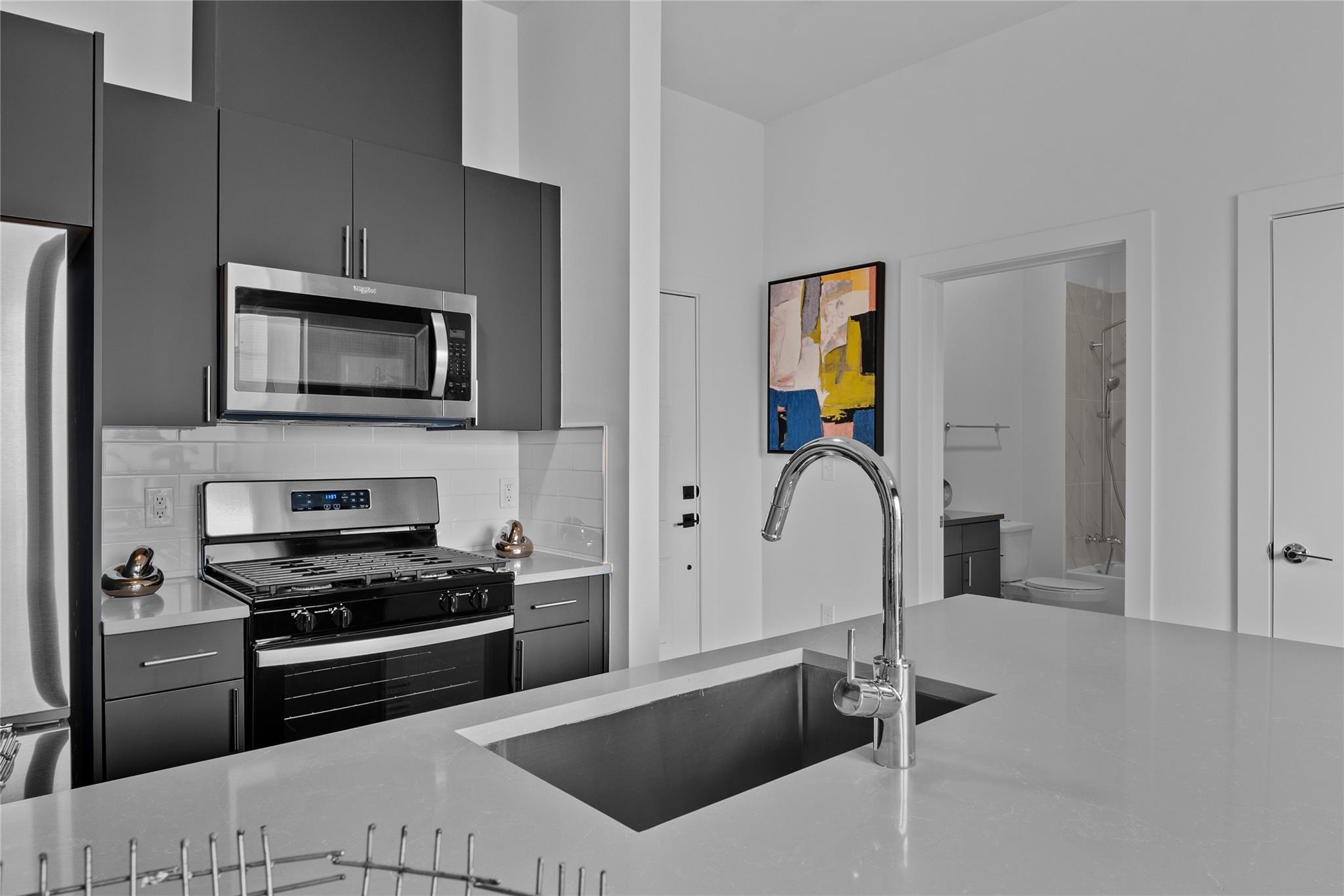 3900 Berkman Dr # 202, Austin, TX 78723