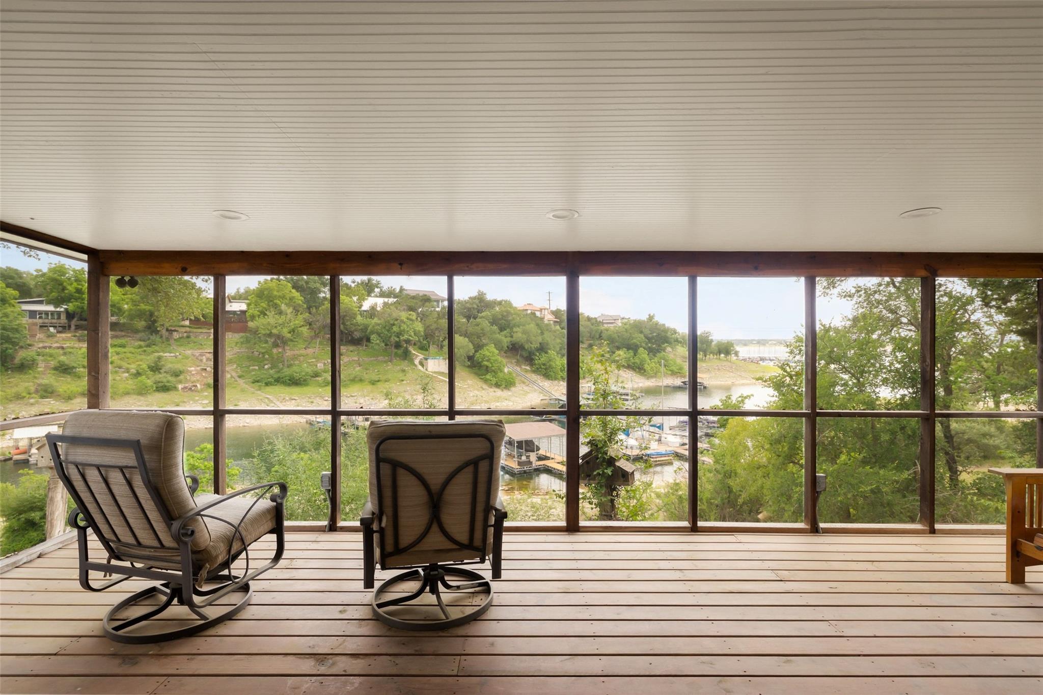 16407 Jackson St, Volente, TX 78641